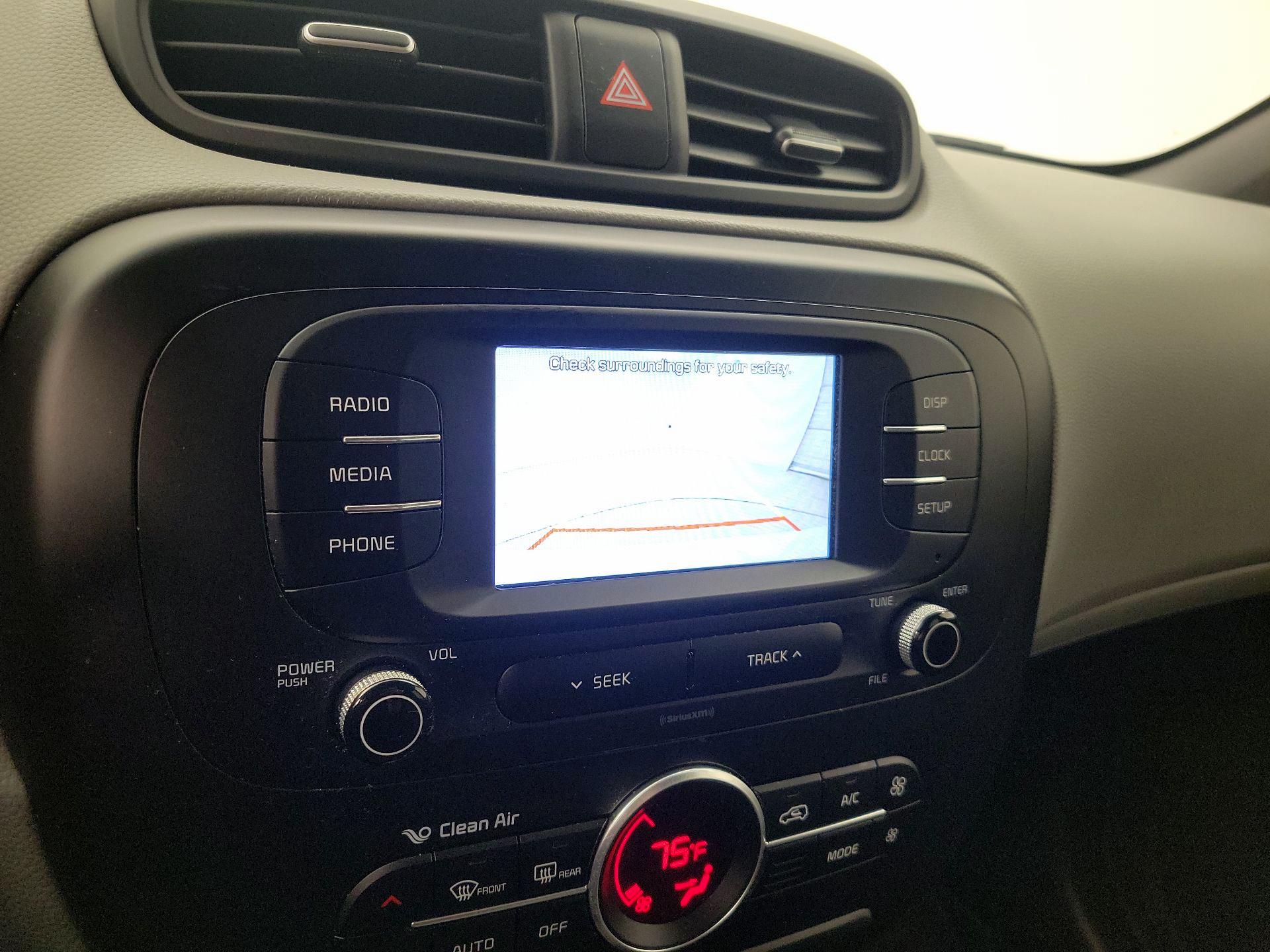 Thumbnail: 2017 Kia Soul - 14