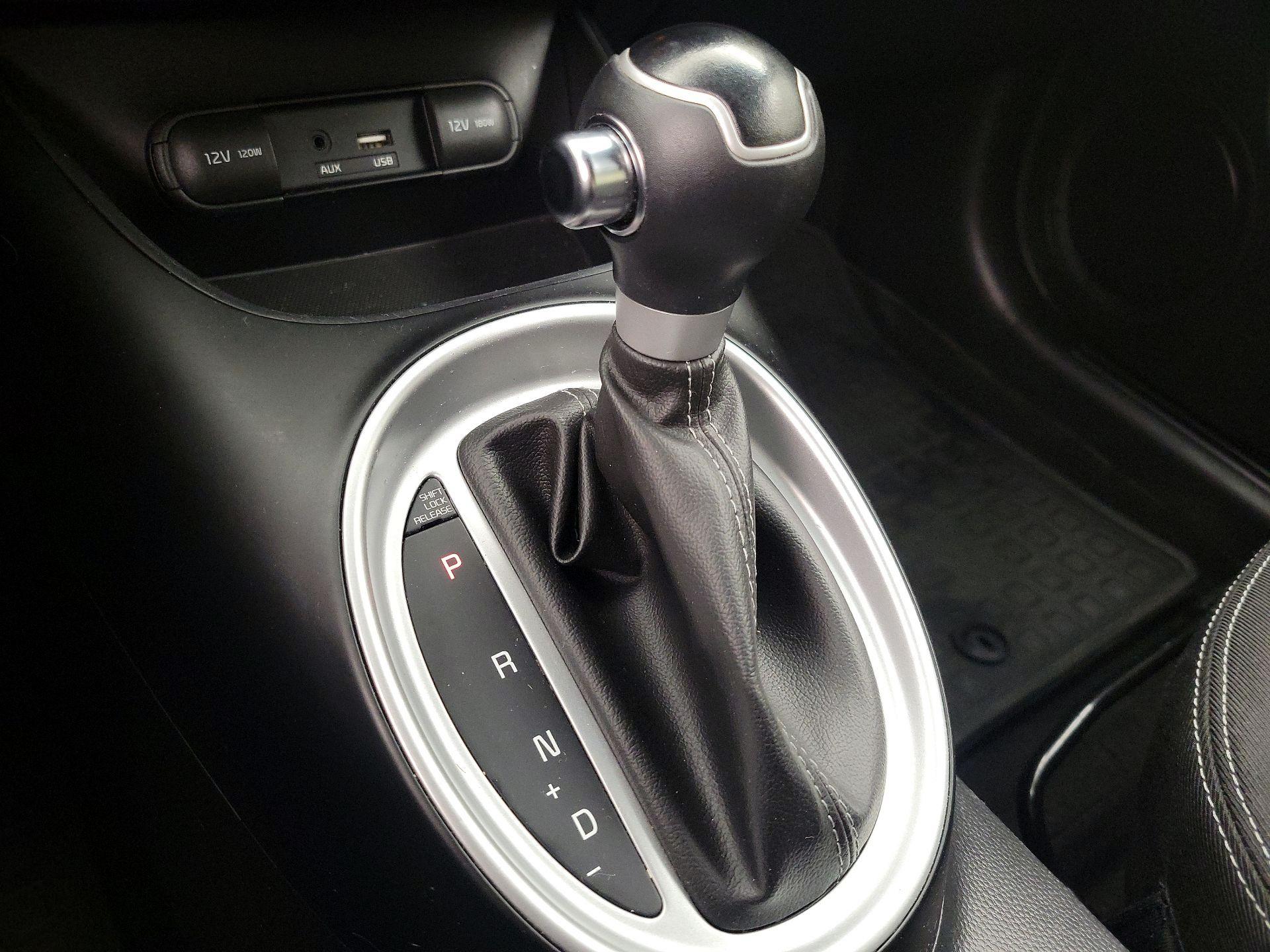 Thumbnail: 2017 Kia Soul - 17