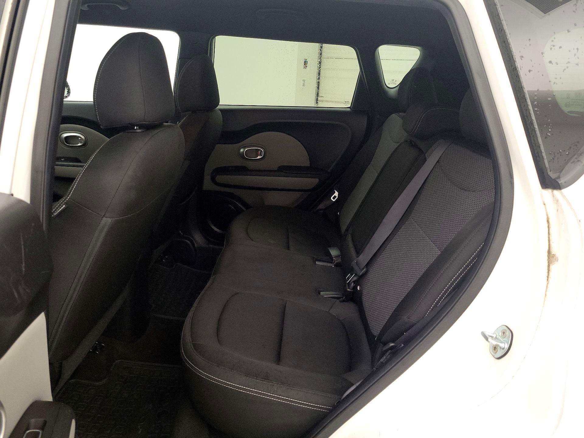 Thumbnail: 2017 Kia Soul - 19