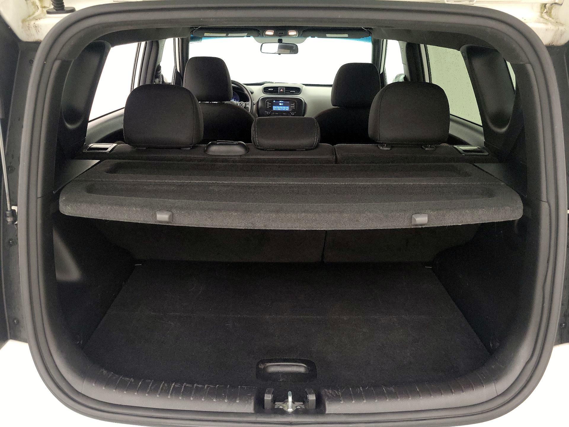 Thumbnail: 2017 Kia Soul - 20