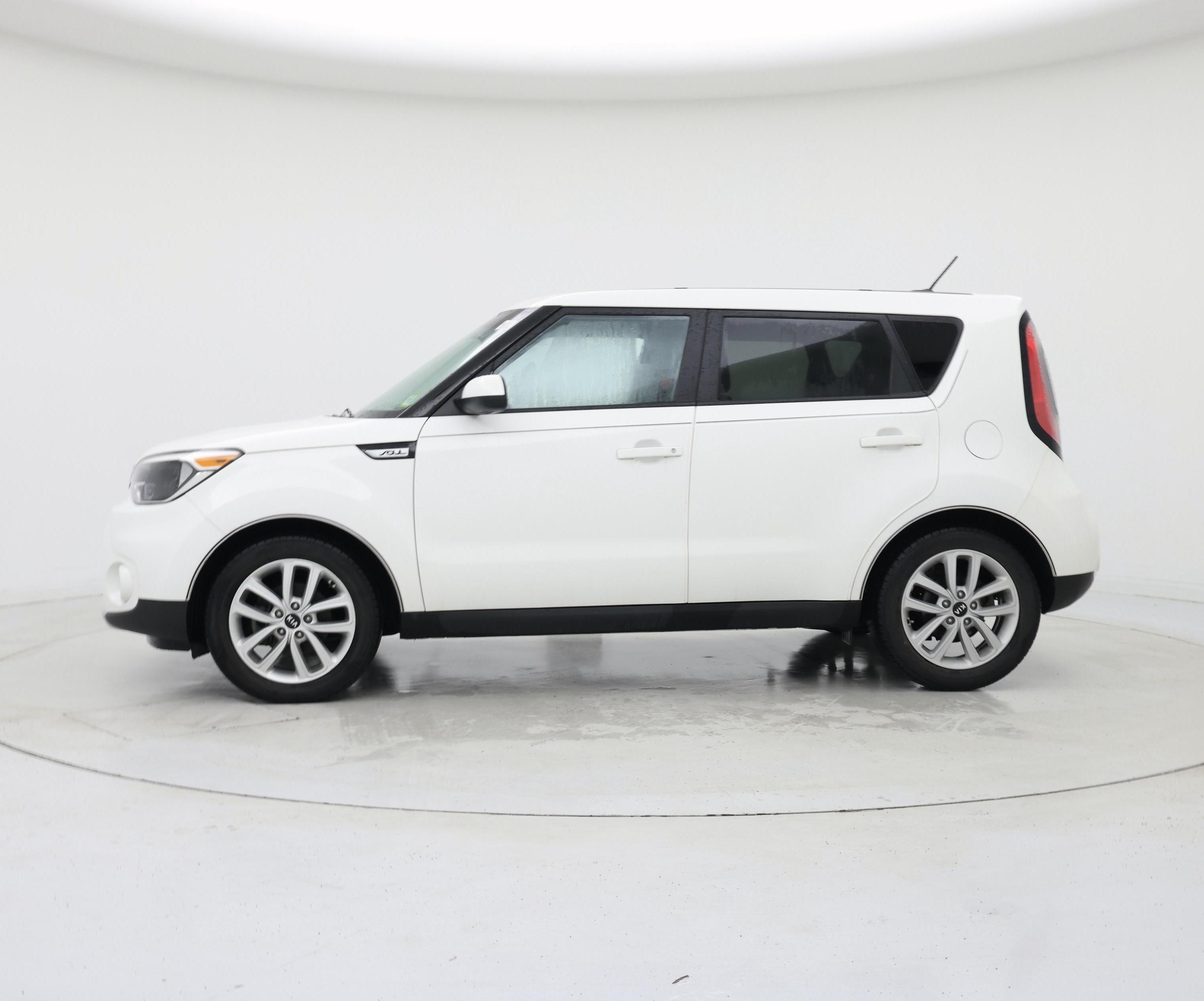 Thumbnail: 2017 Kia Soul - 3