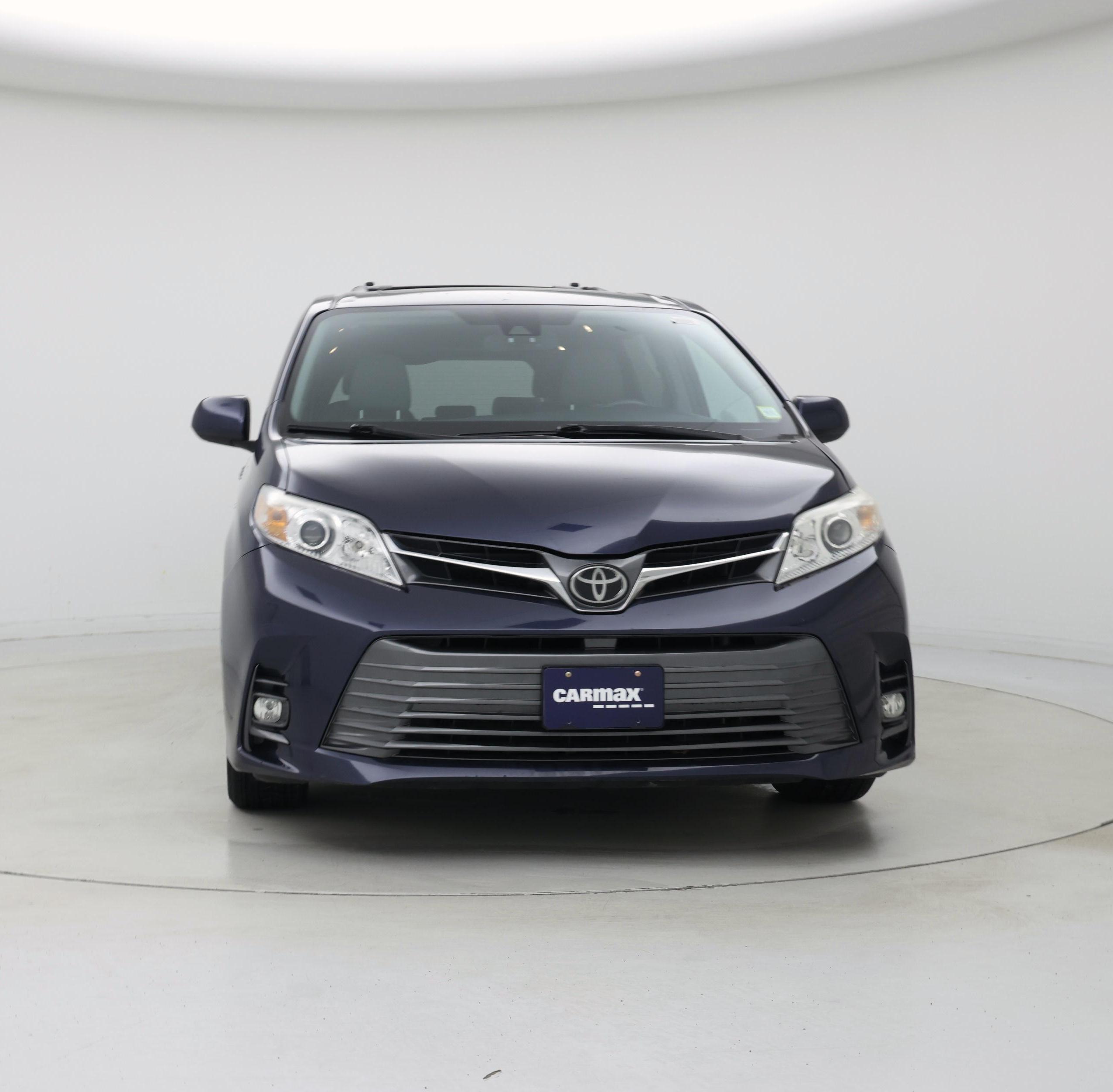 Thumbnail: 2018 Toyota Sienna - 5