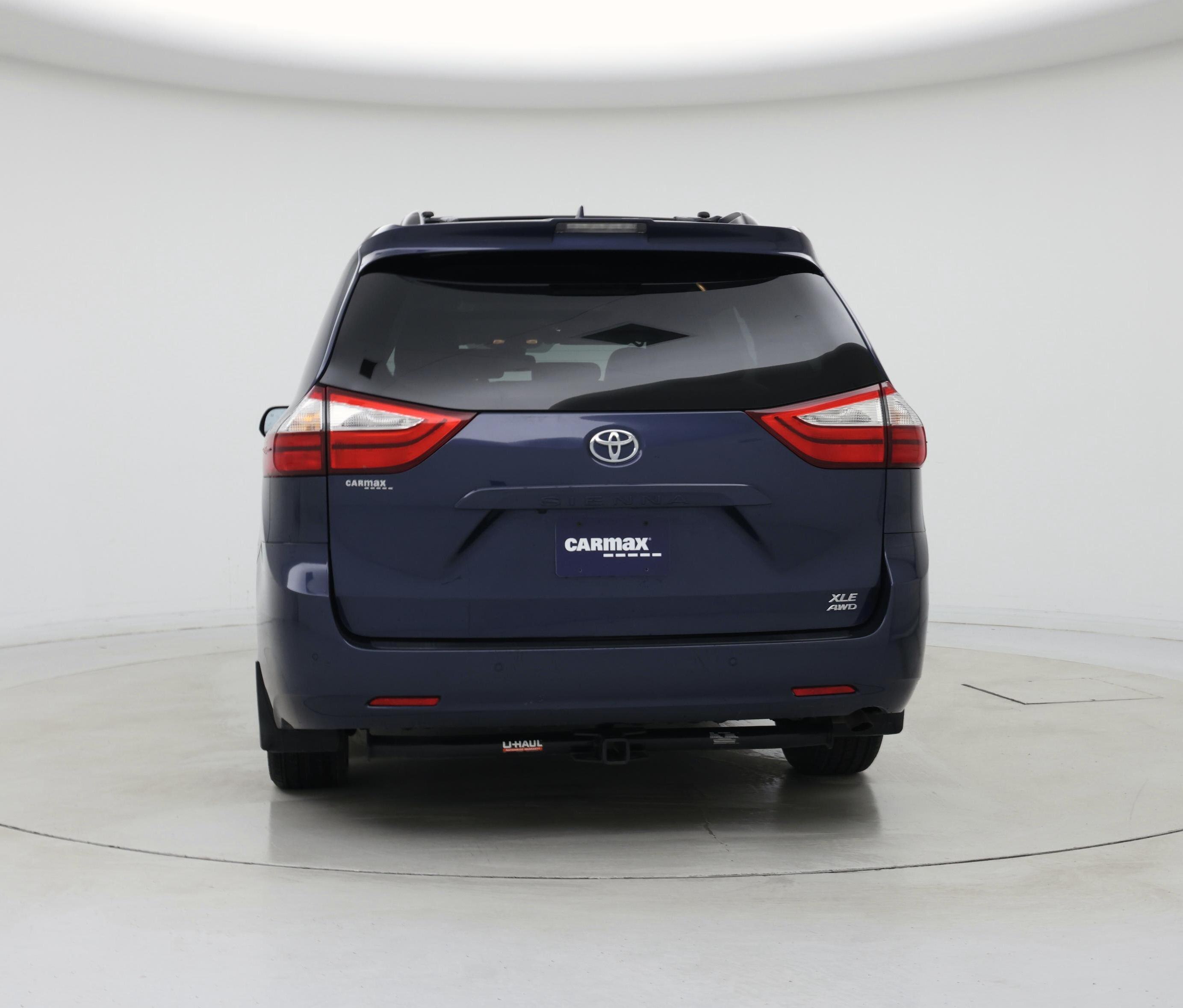 Thumbnail: 2018 Toyota Sienna - 6