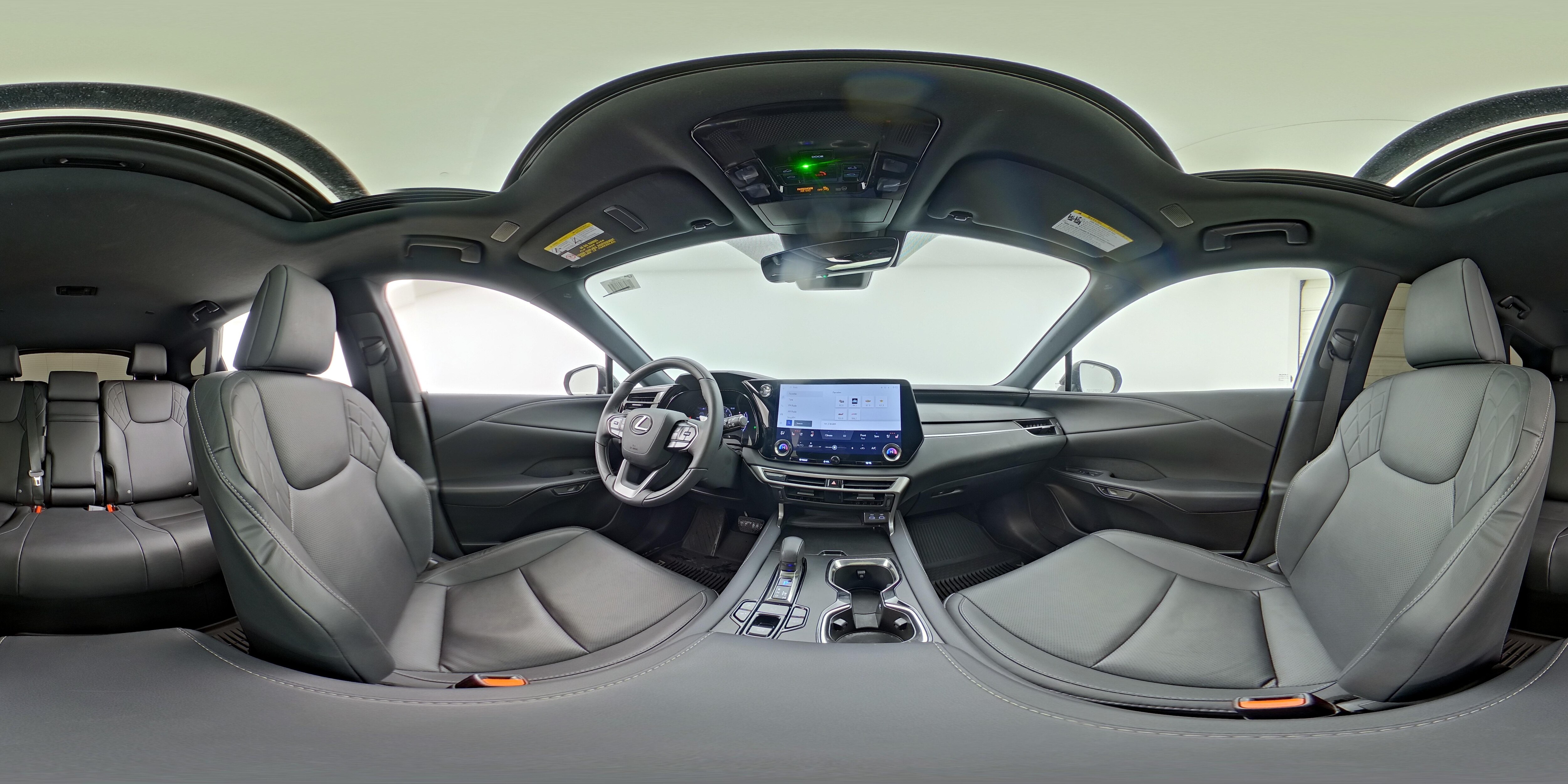 2024 Lexus RX 350 - Photo 25