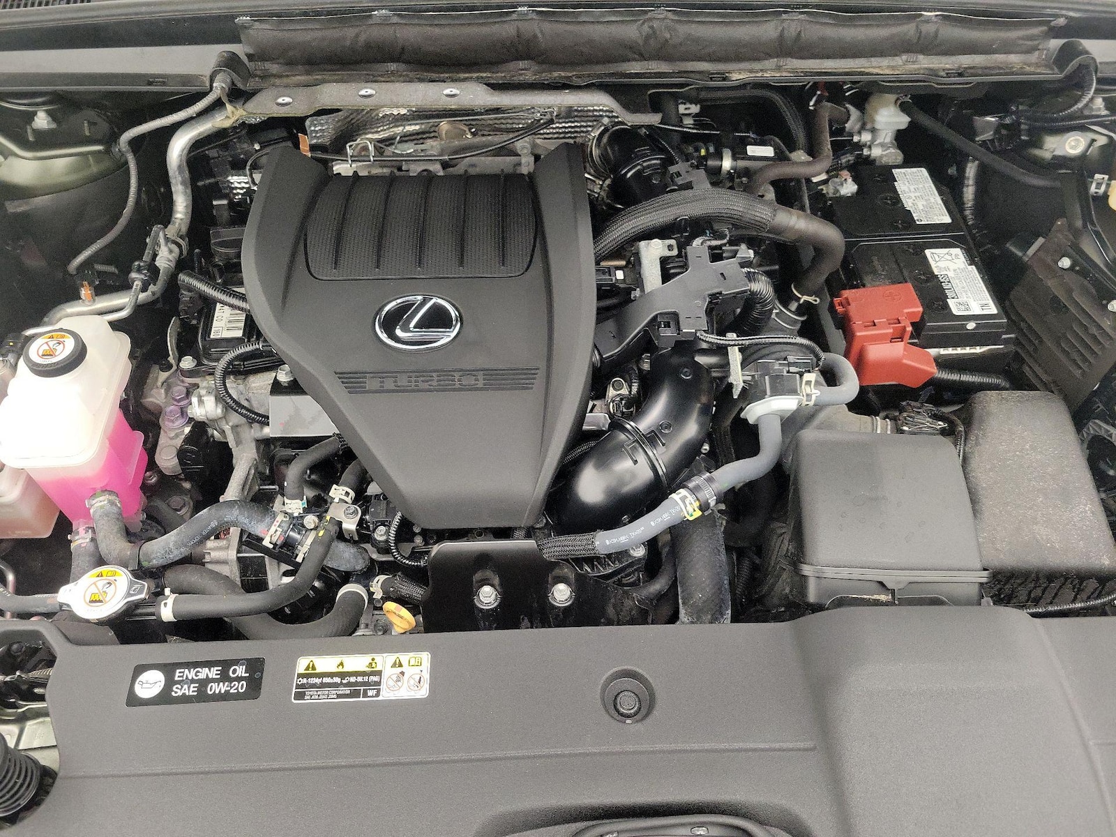 2024 Lexus RX 350 - Photo 23