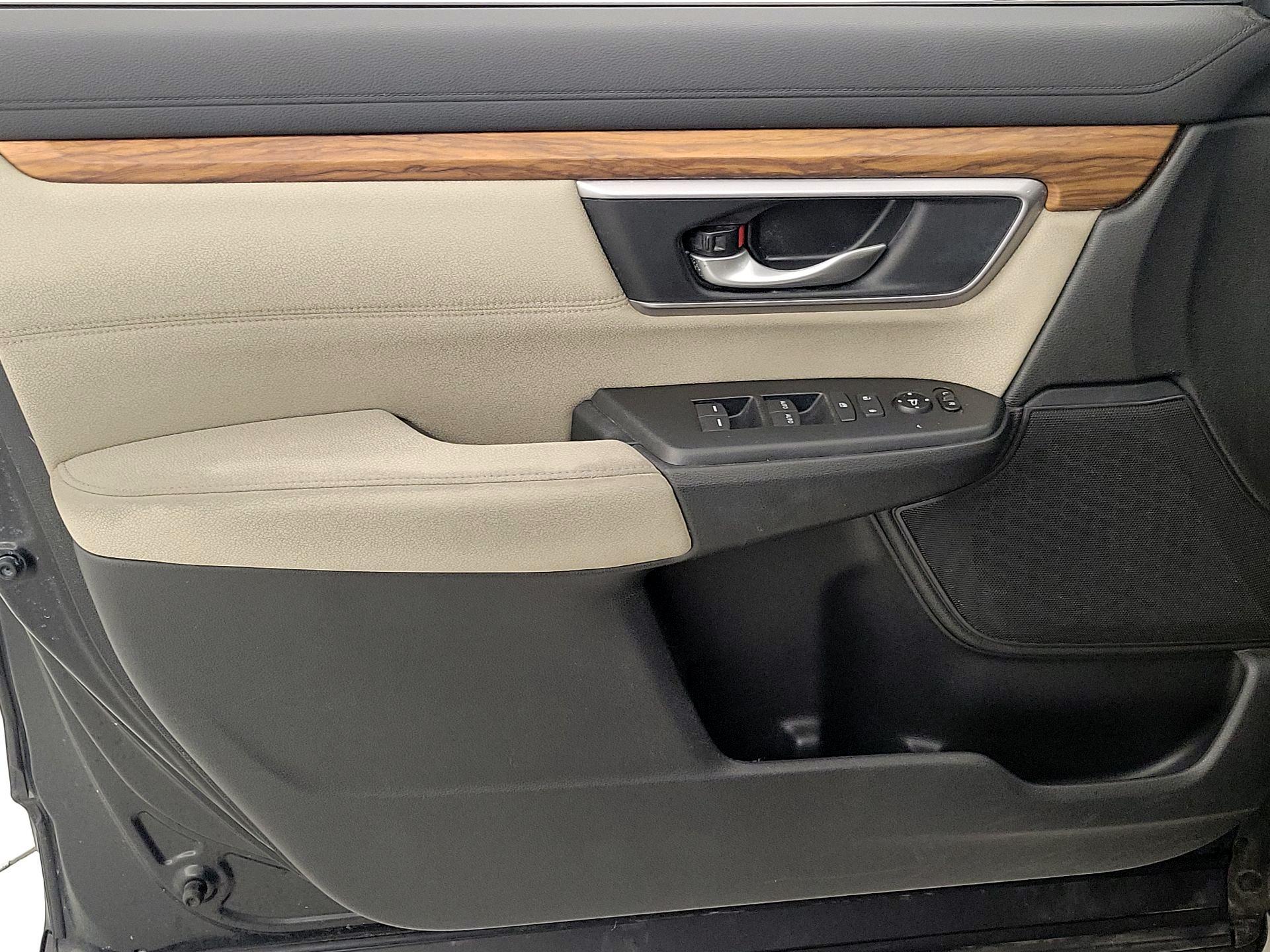 Thumbnail: 2017 Honda CR-V - 12