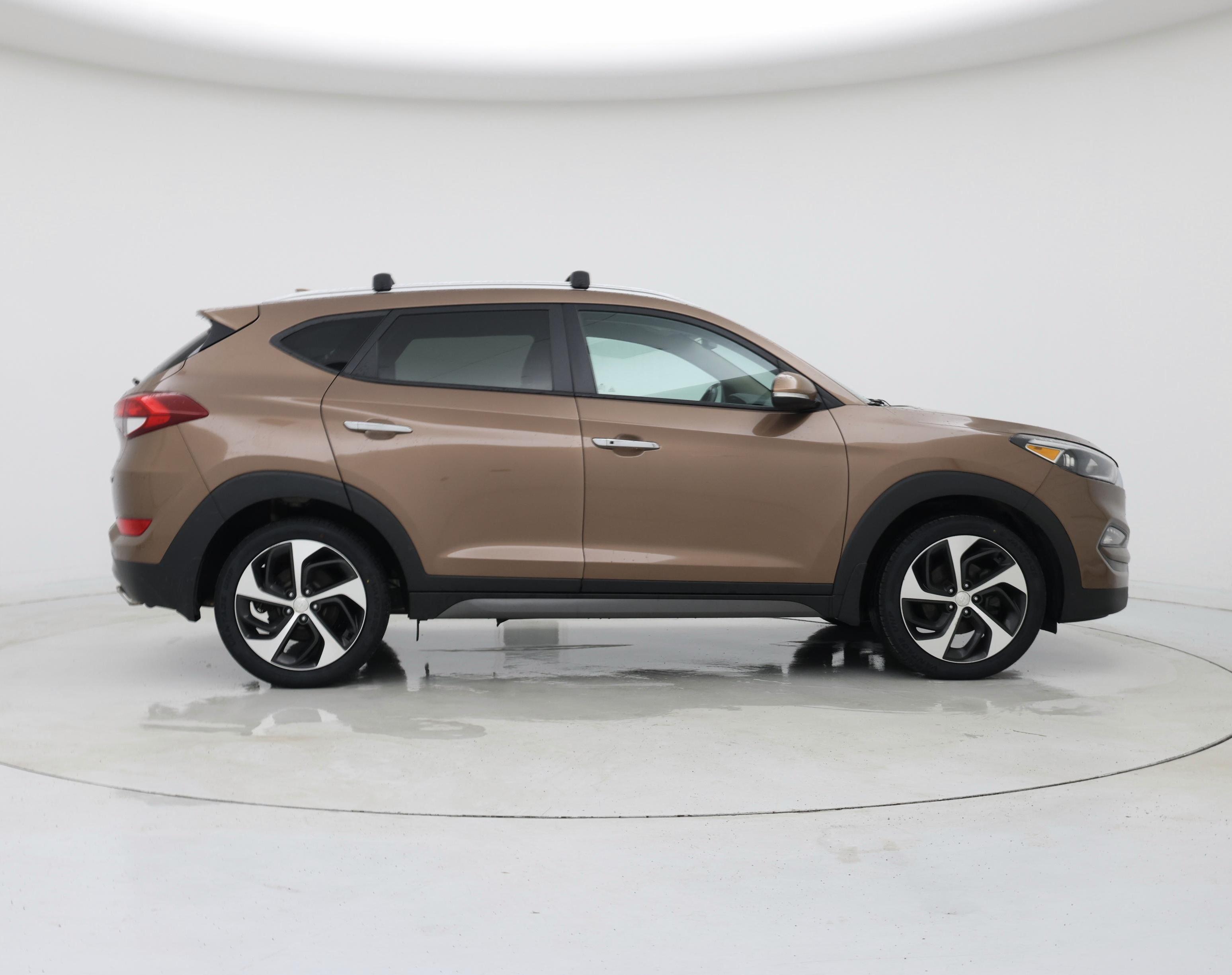 Thumbnail: 2016 Hyundai Tucson - 7