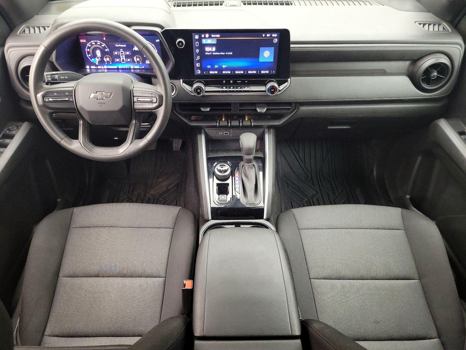 Thumbnail: 2024 Chevrolet Colorado - 9