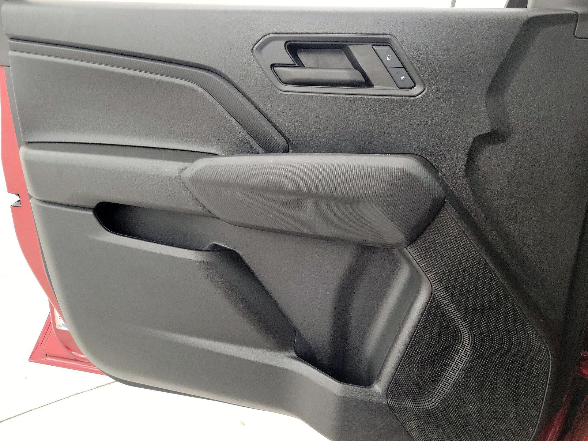 Thumbnail: 2024 Chevrolet Colorado - 12