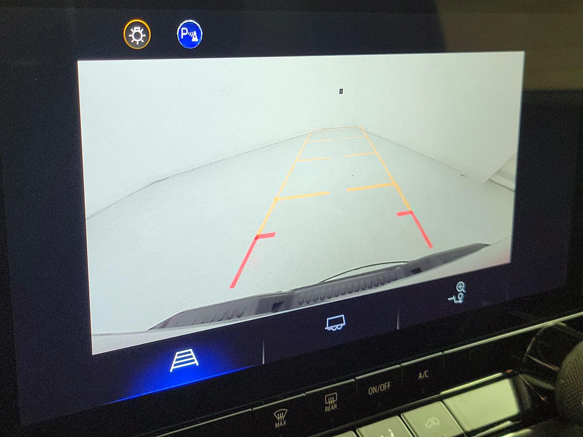 Thumbnail: 2024 Chevrolet Colorado - 15