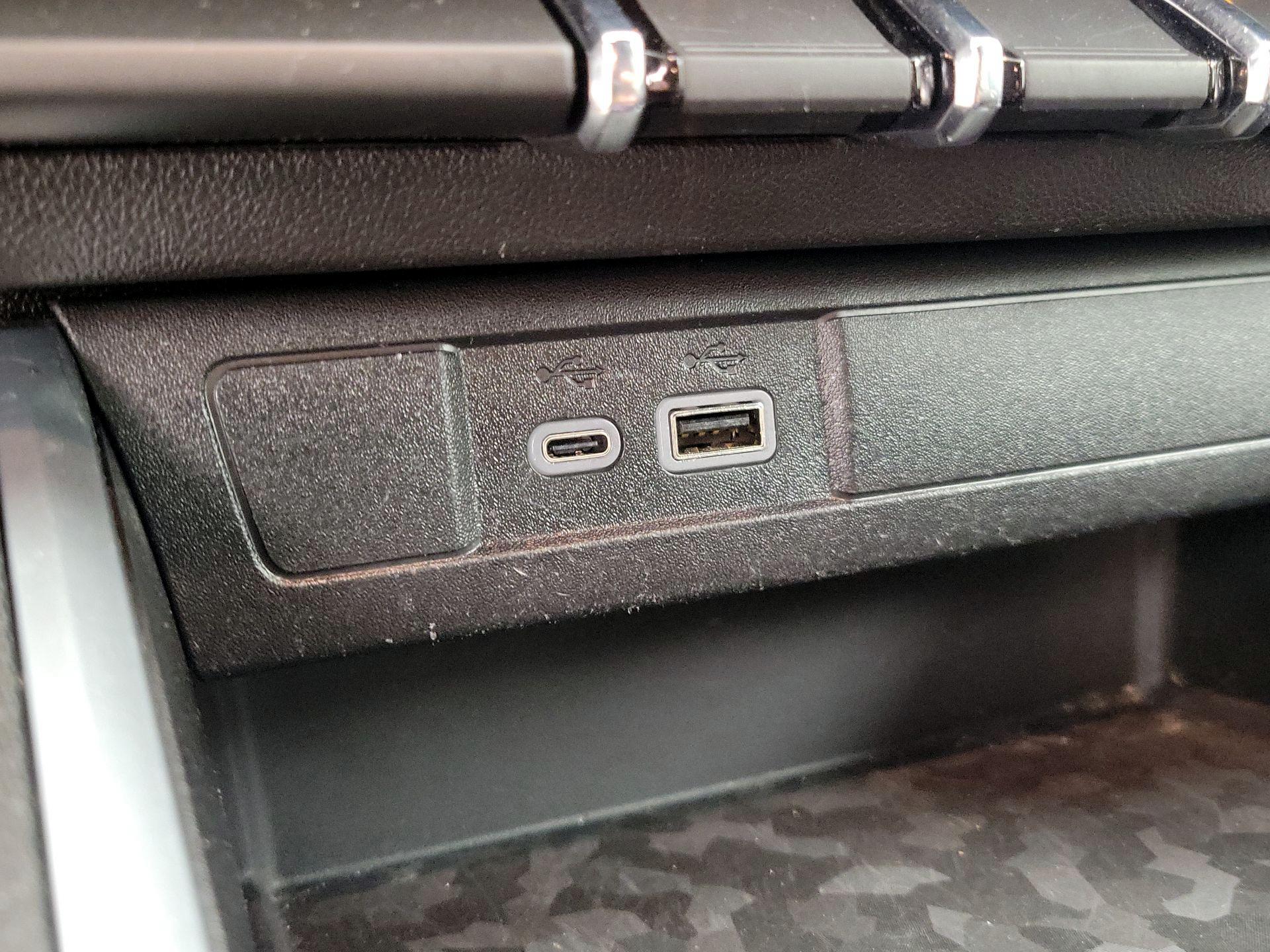 Thumbnail: 2024 Chevrolet Colorado - 19