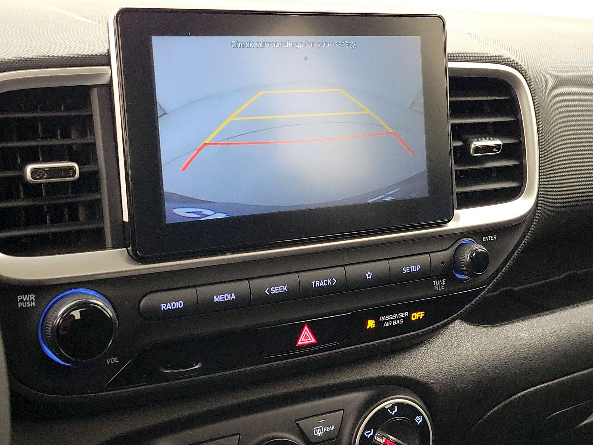 Thumbnail: 2021 Hyundai Venue - 14