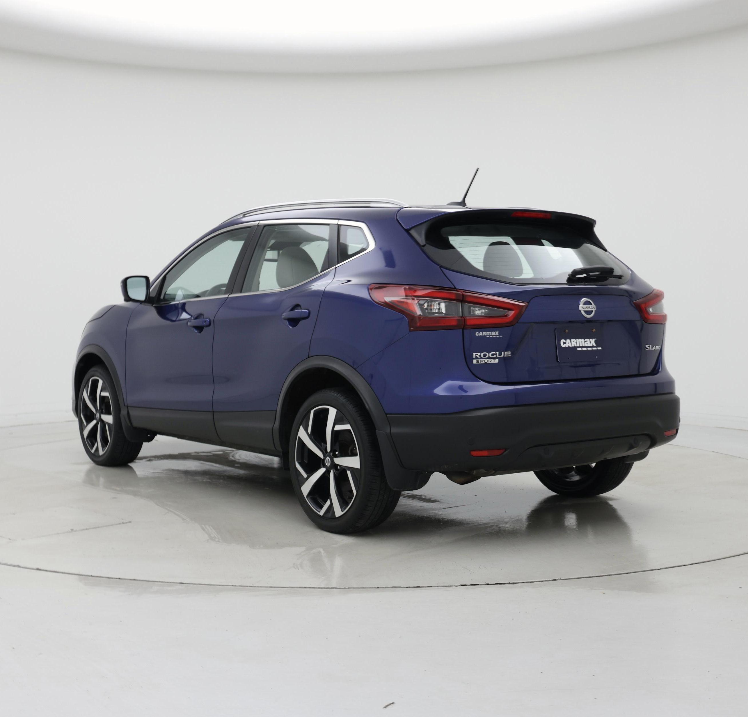 Thumbnail: 2021 Nissan Rogue Sport - 2