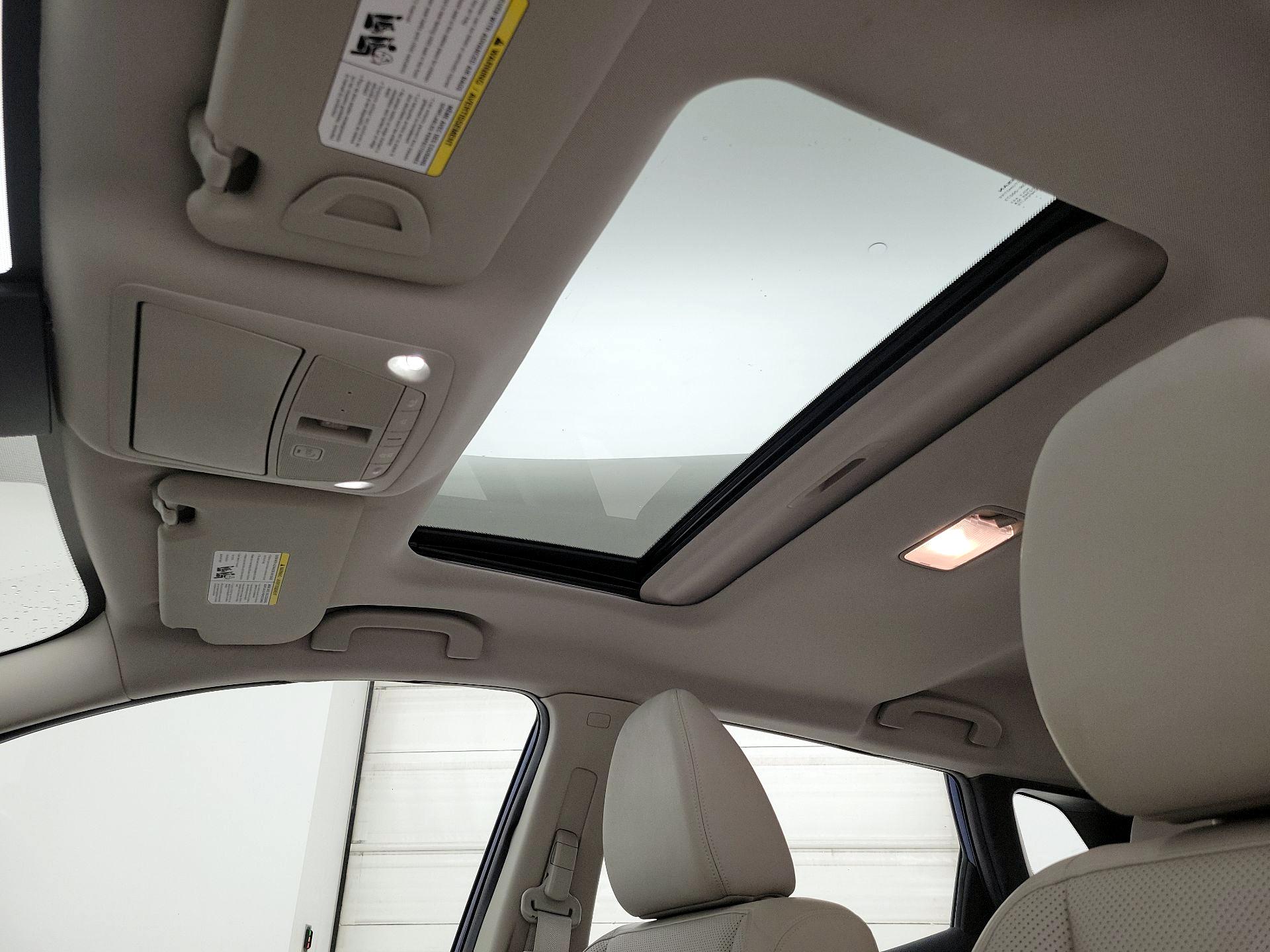 Thumbnail: 2021 Nissan Rogue Sport - 19