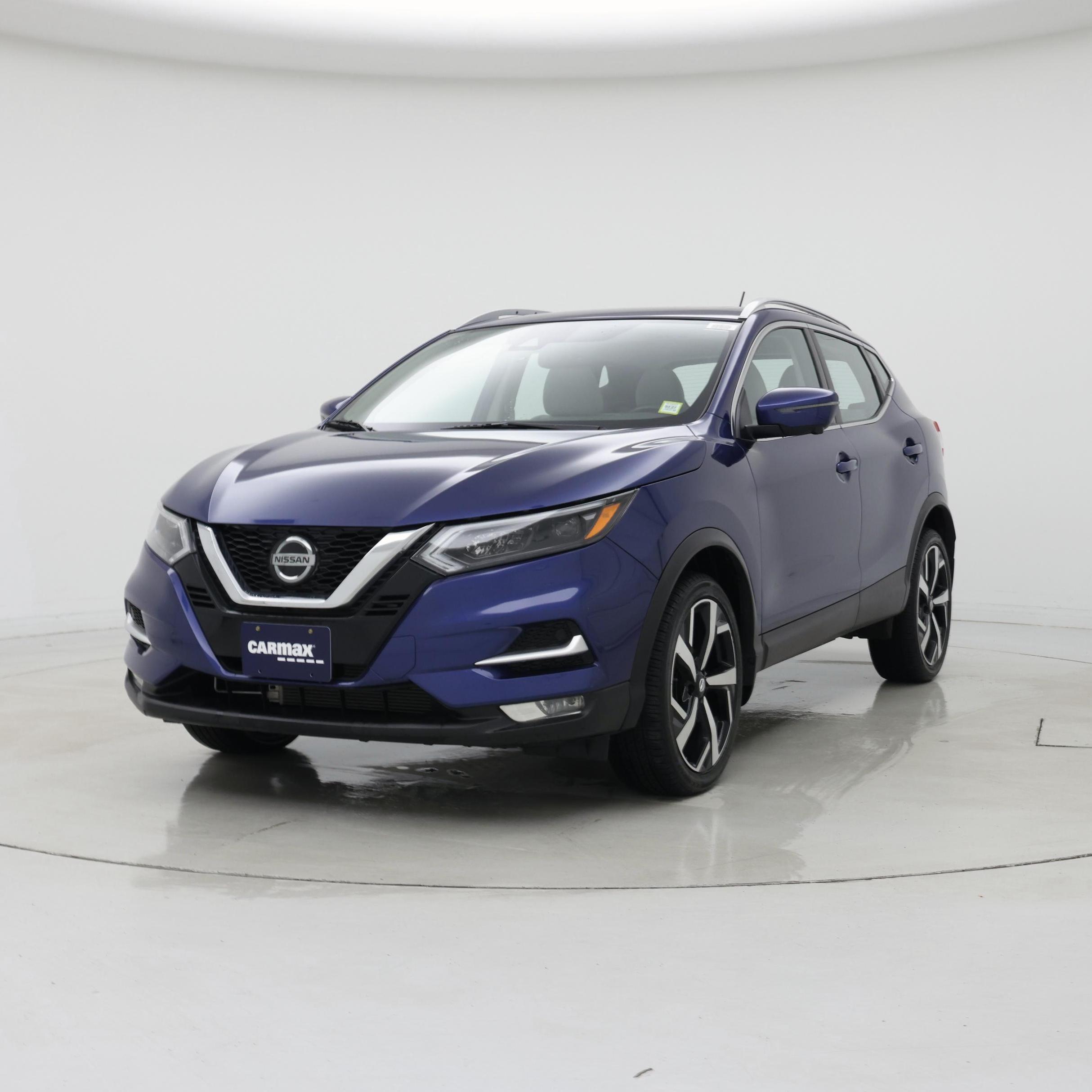 Thumbnail: 2021 Nissan Rogue Sport - 4