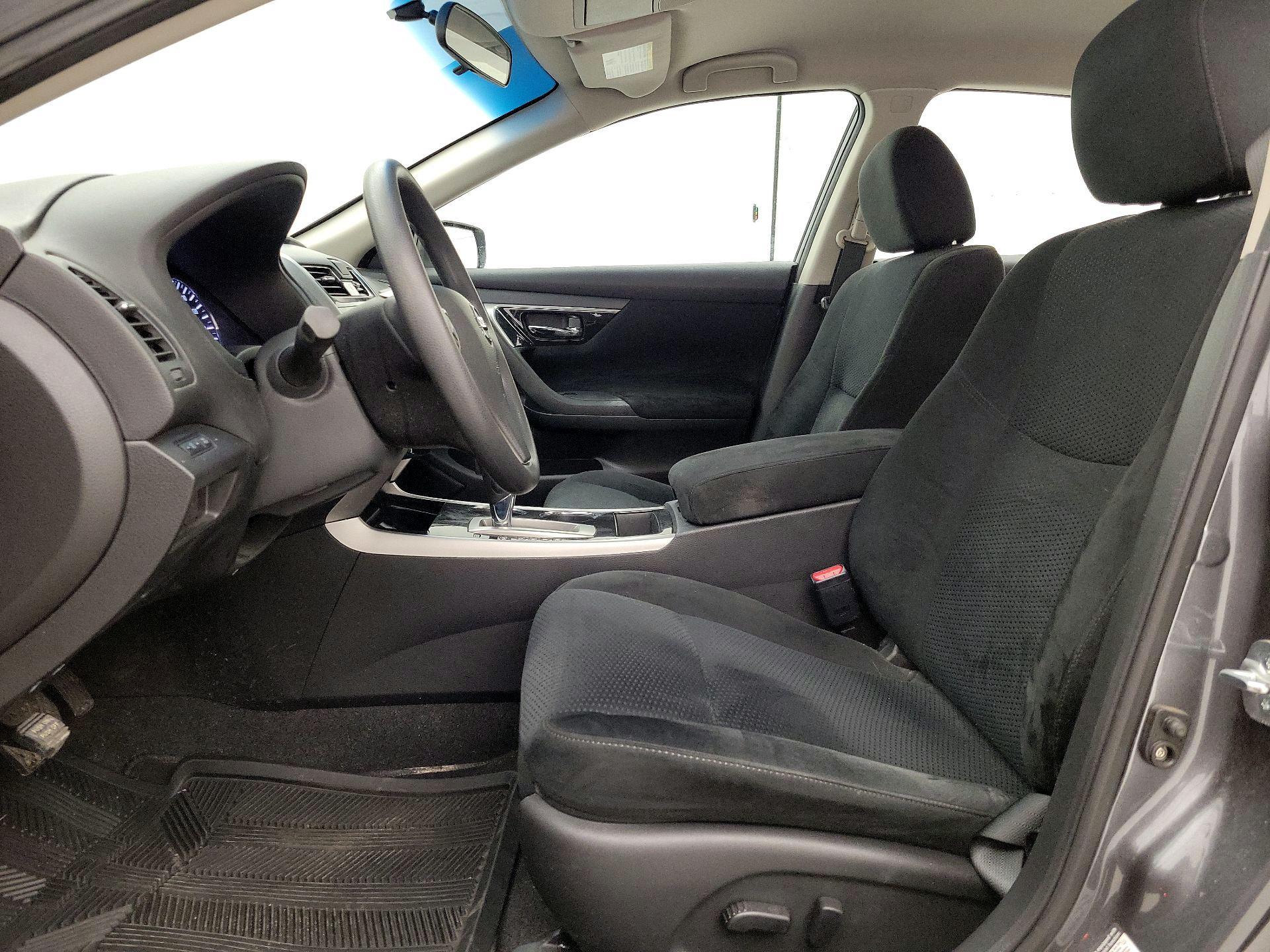 Thumbnail: 2014 Nissan Altima - 11