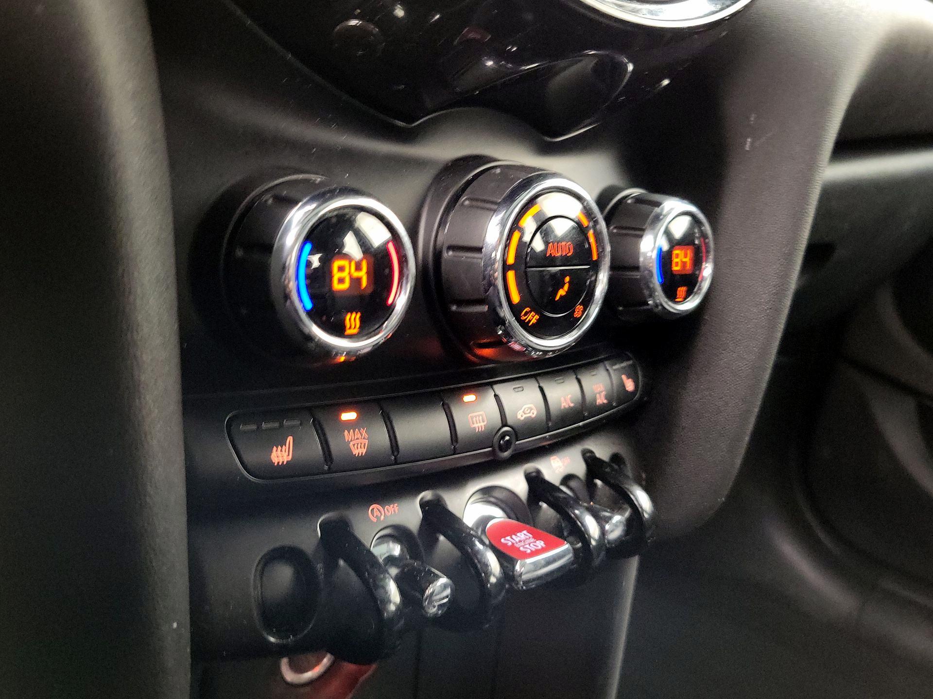 Thumbnail: 2021 MINI Cooper Hardtop - 16