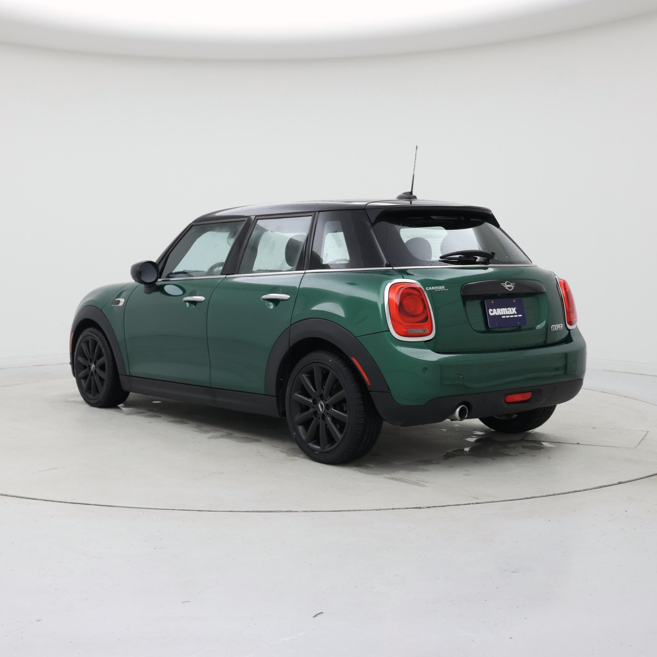 Thumbnail: 2021 MINI Cooper Hardtop - 2
