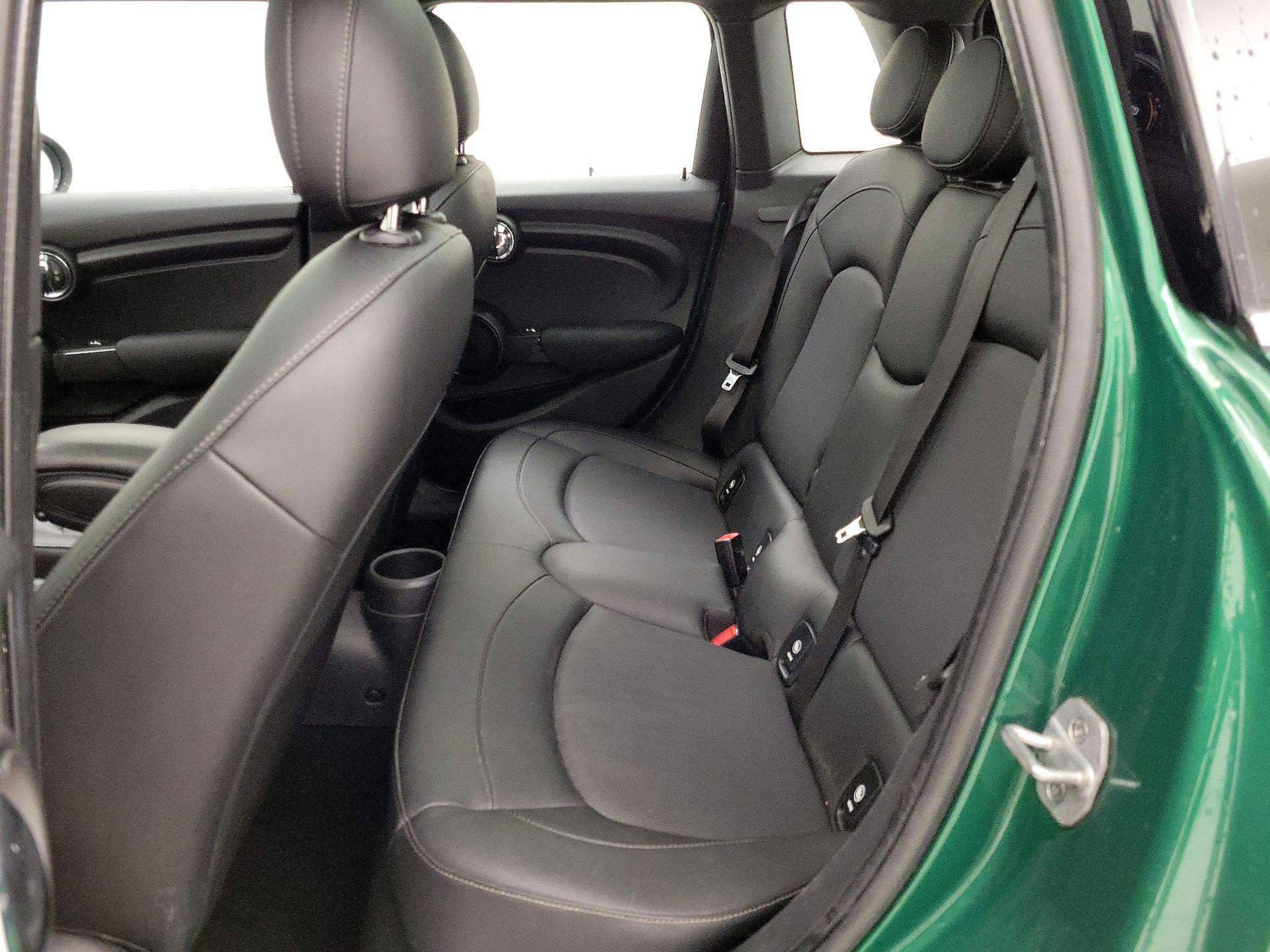 Thumbnail: 2021 MINI Cooper Hardtop - 20