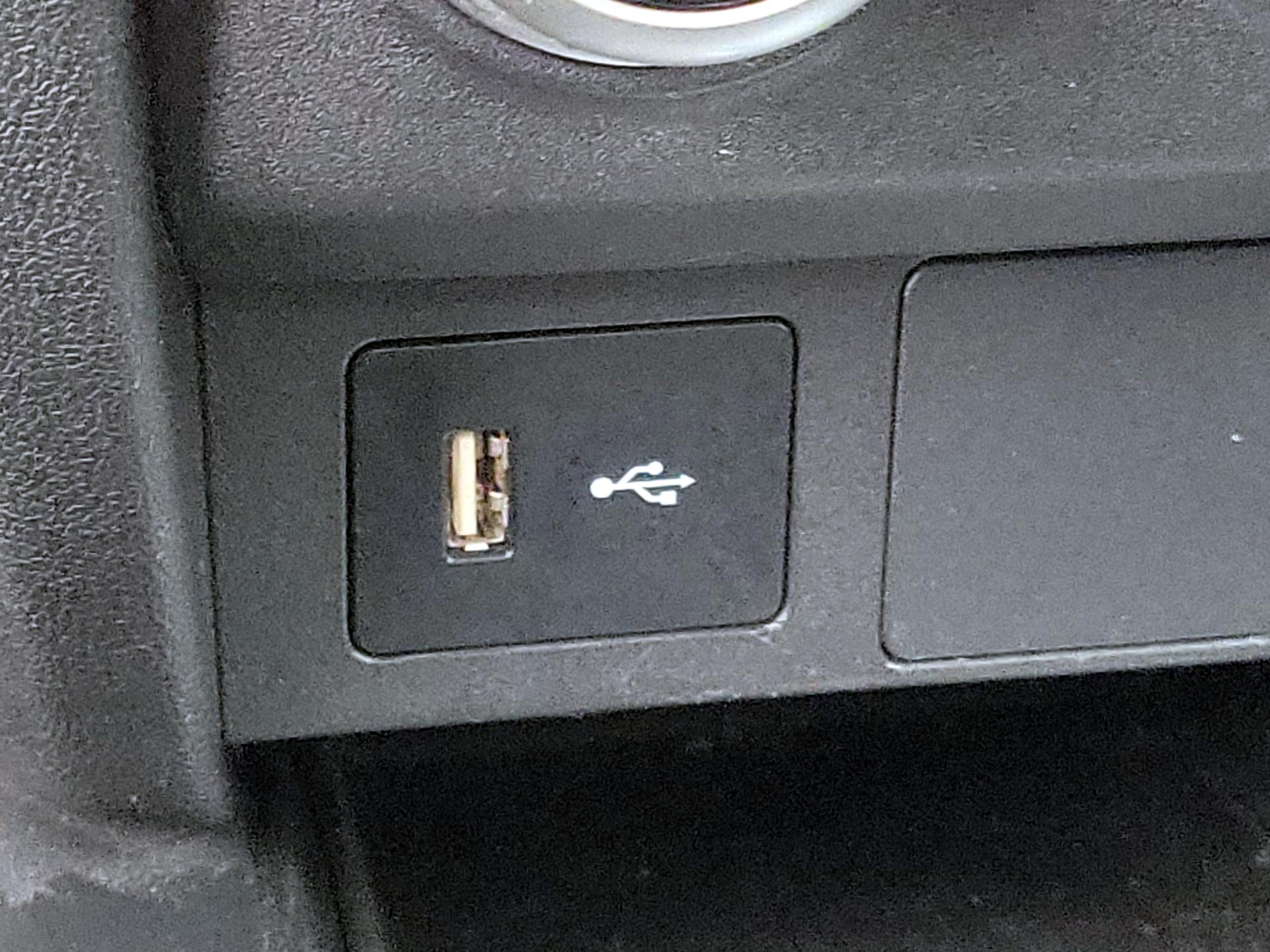 Thumbnail: 2023 Mitsubishi Outlander Sport - 18