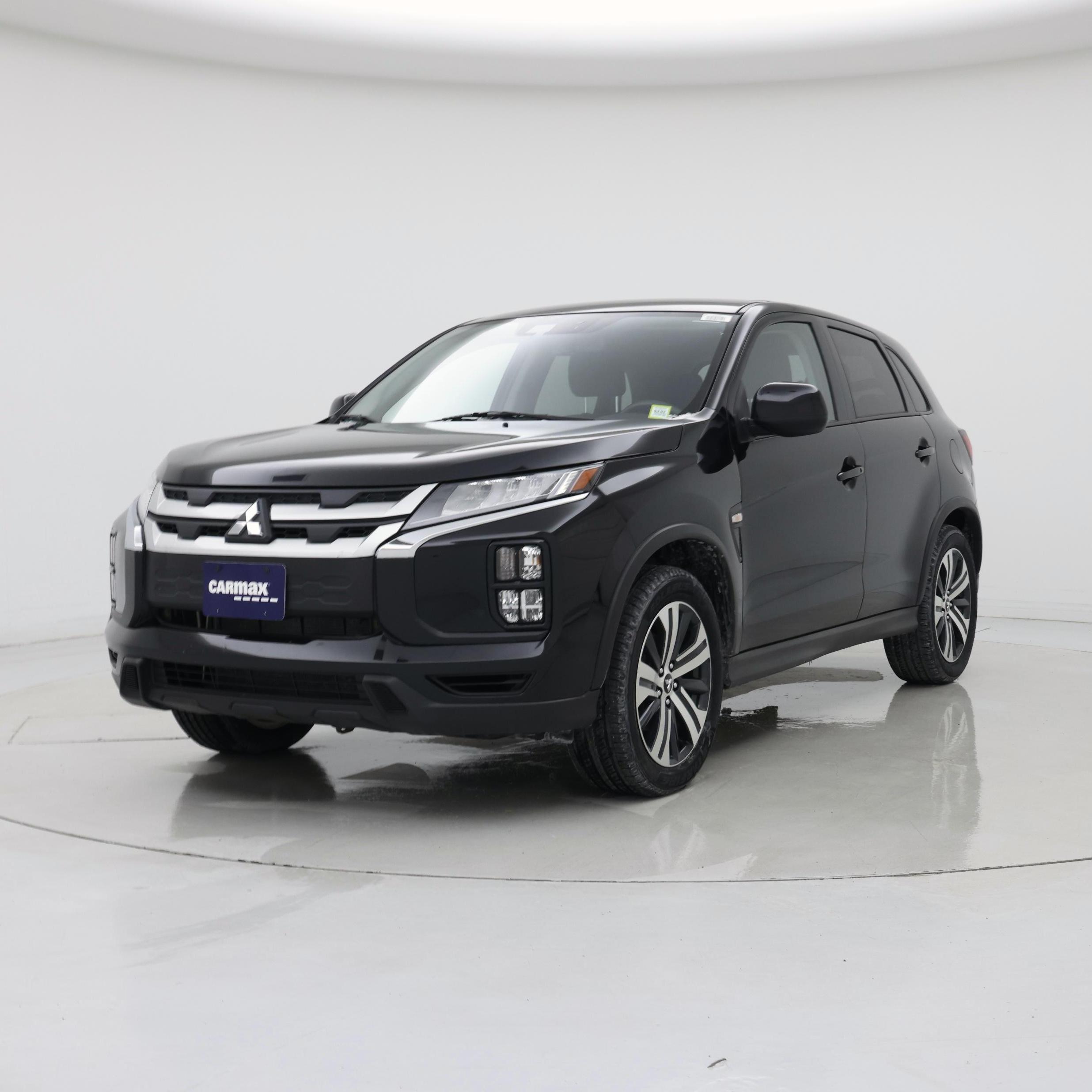 Thumbnail: 2023 Mitsubishi Outlander Sport - 4