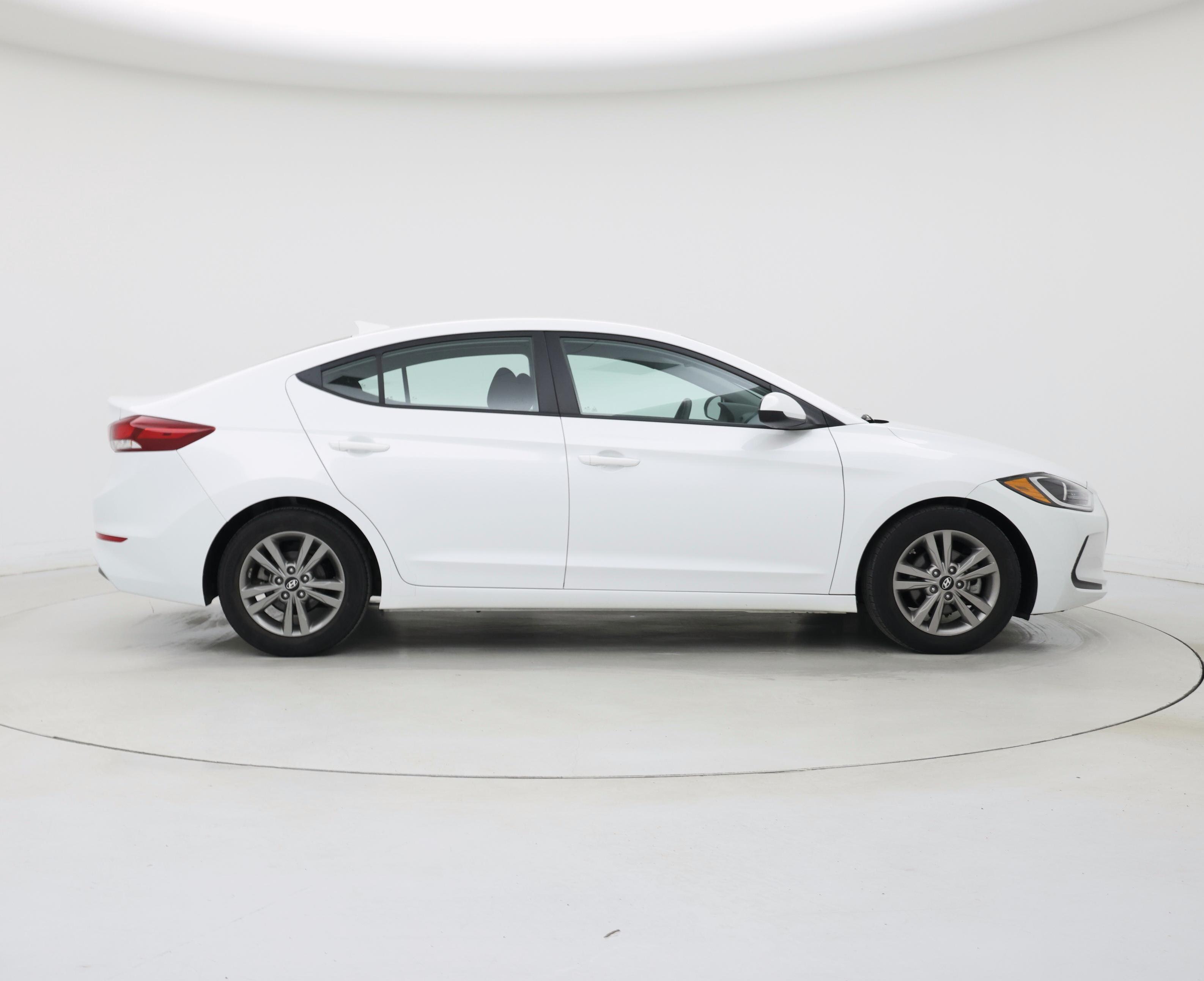 Thumbnail: 2018 Hyundai Elantra - 7