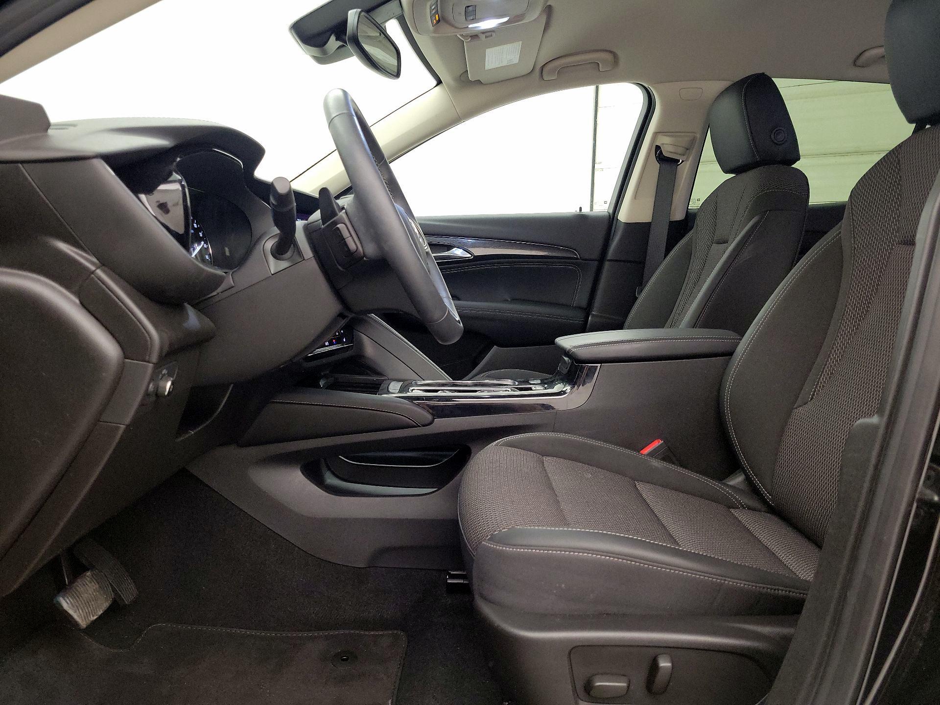 Thumbnail: 2022 Buick Envision - 11