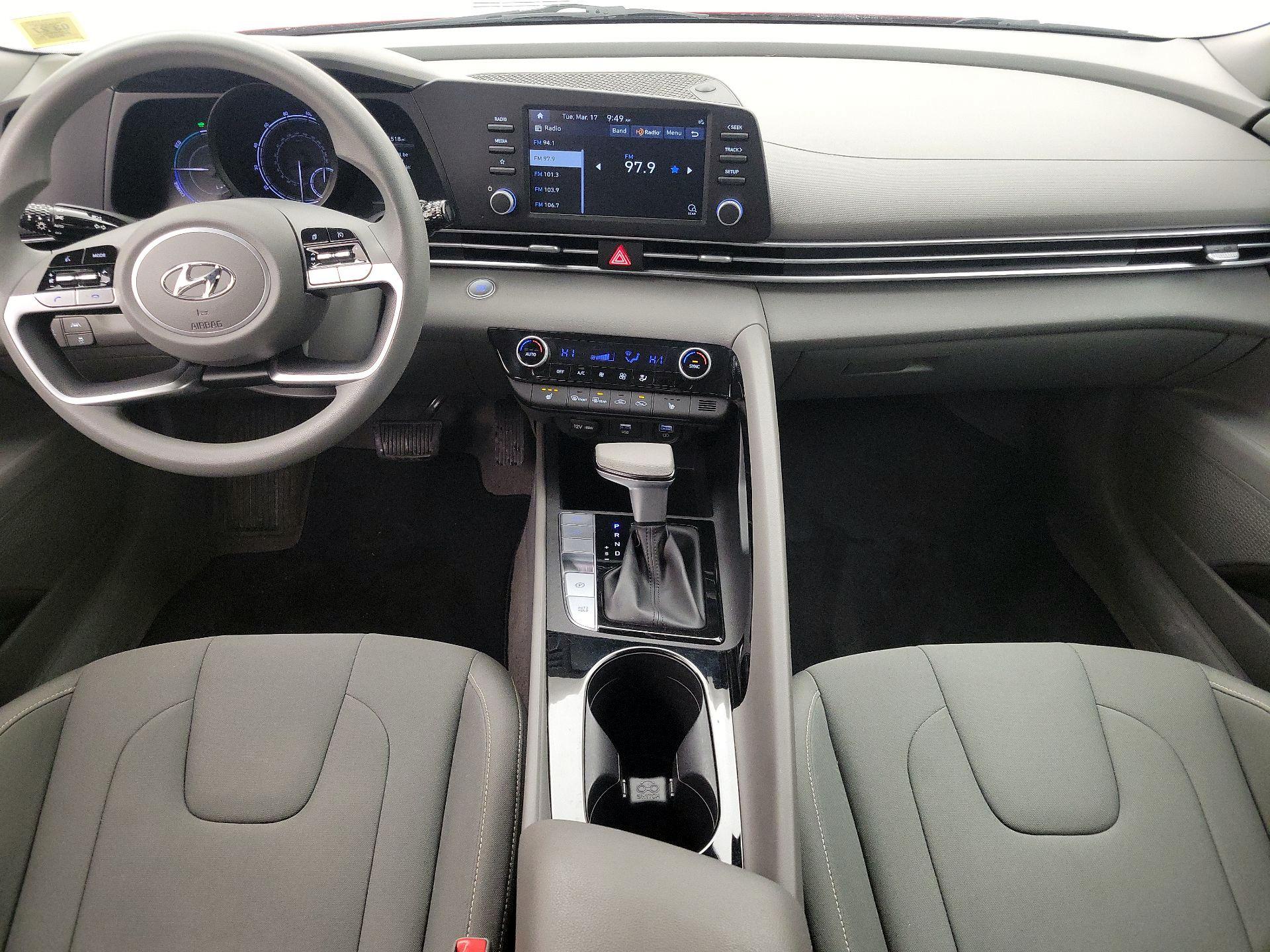 Thumbnail: 2023 Hyundai Elantra - 9