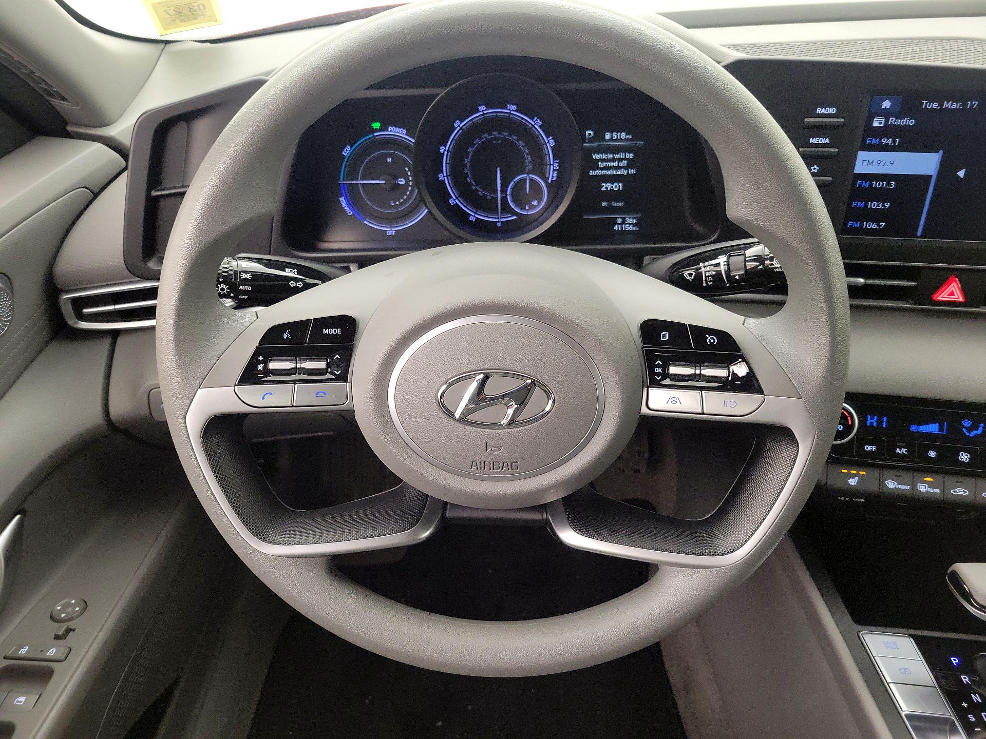 Thumbnail: 2023 Hyundai Elantra - 10