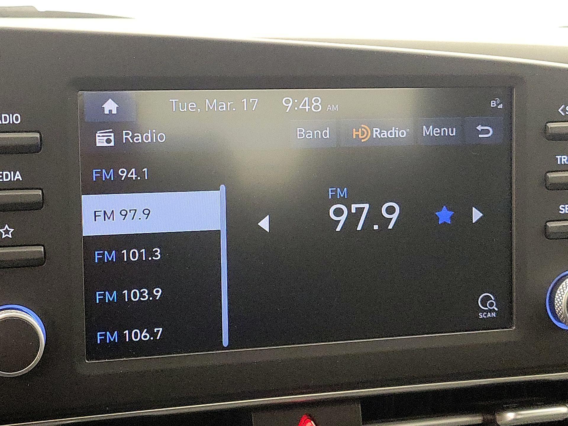 Thumbnail: 2023 Hyundai Elantra - 15