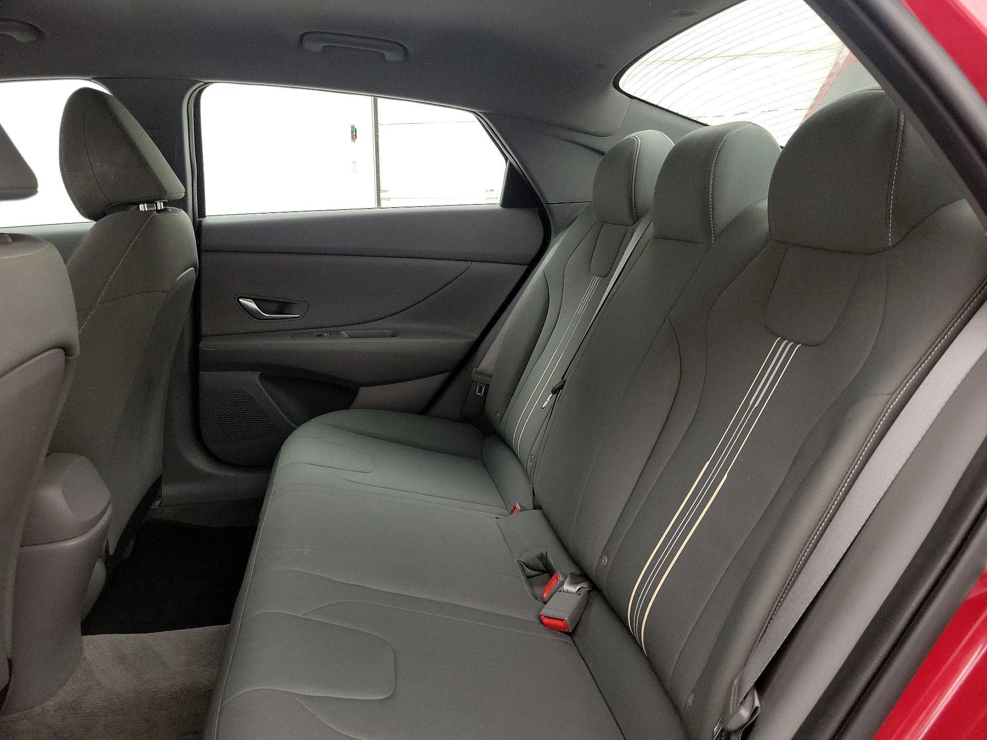 Thumbnail: 2023 Hyundai Elantra - 19