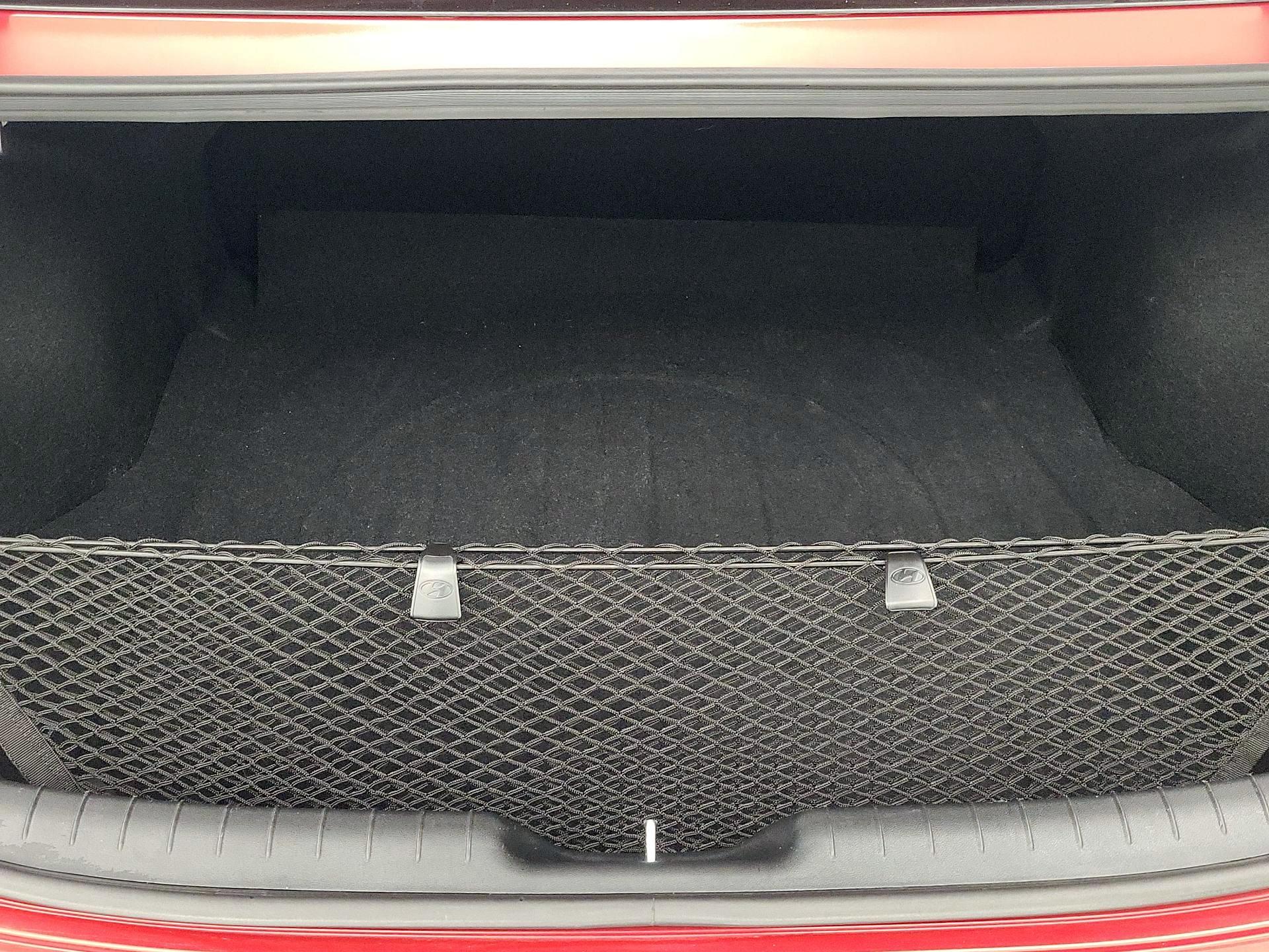 Thumbnail: 2023 Hyundai Elantra - 20