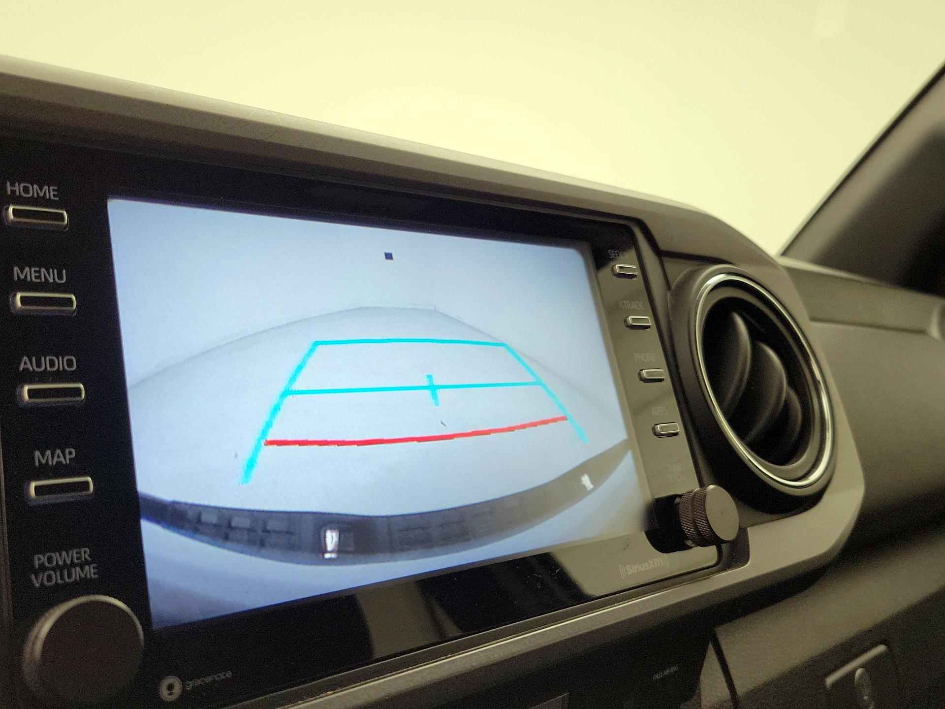 Thumbnail: 2021 Toyota Tacoma - 14