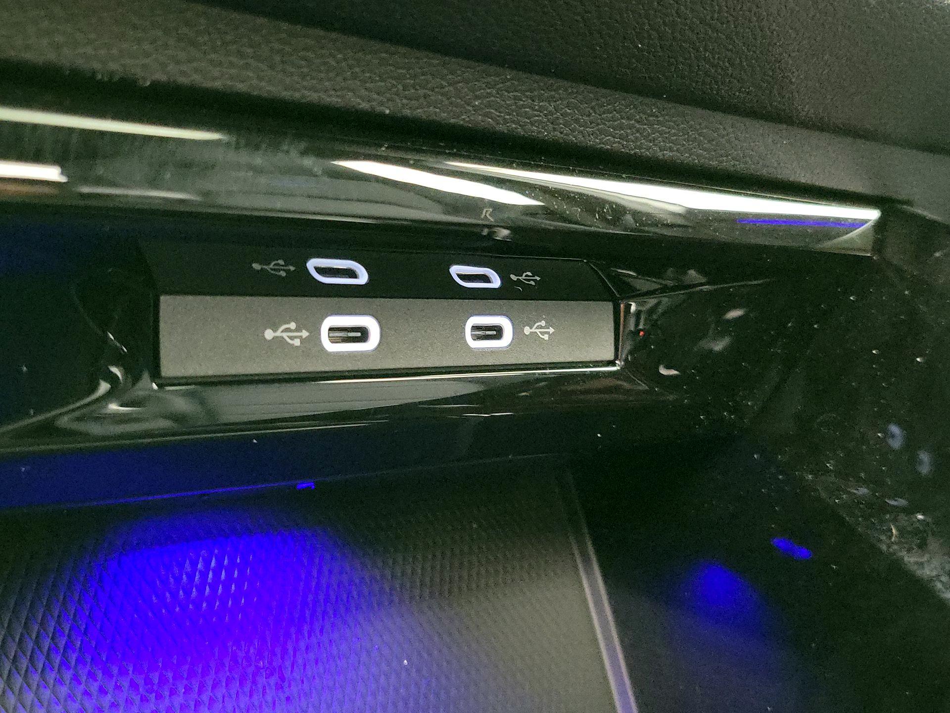 Thumbnail: 2024 Volkswagen Golf - 19