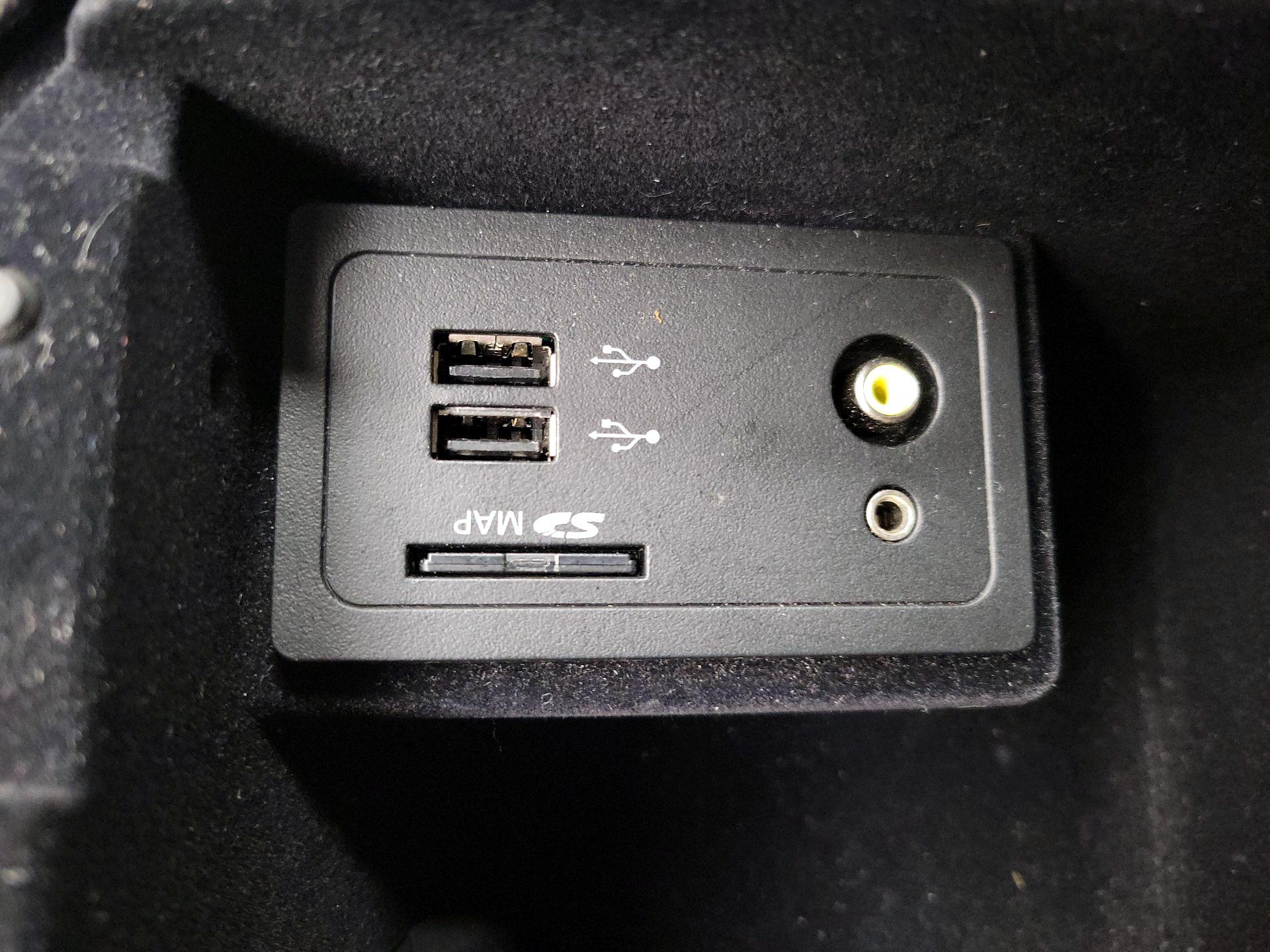 Thumbnail: 2019 INFINITI  - 19