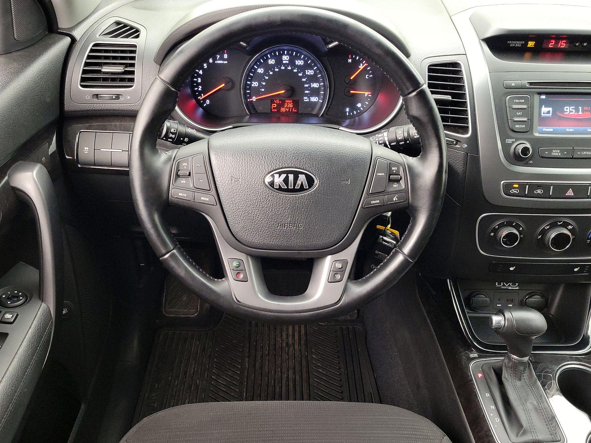 Thumbnail: 2014 Kia Sorento - 10