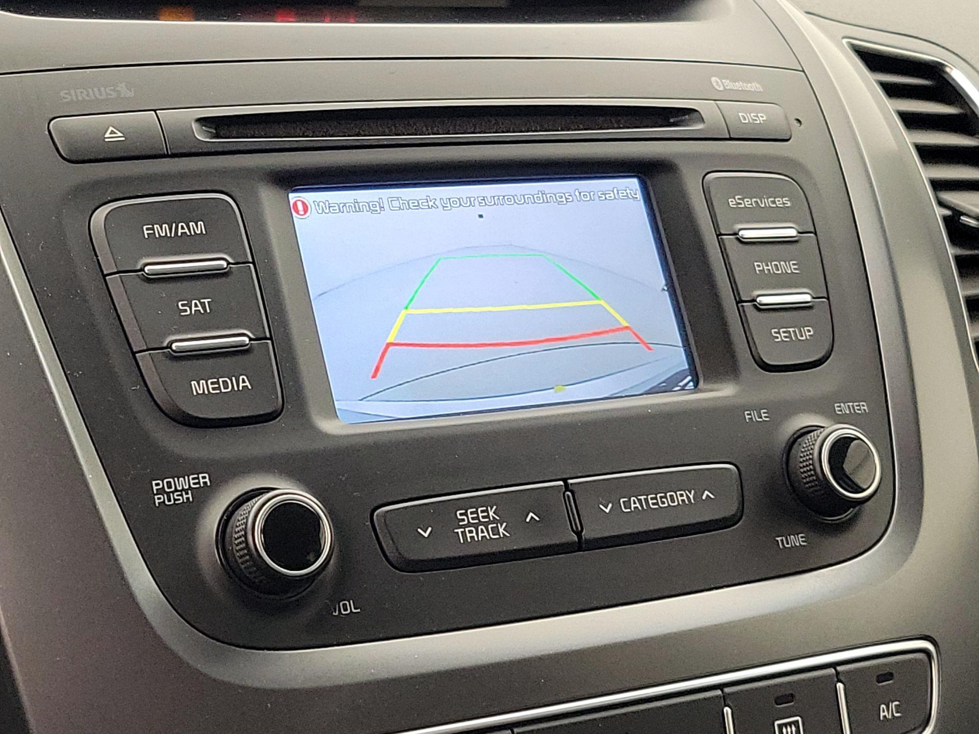 Thumbnail: 2014 Kia Sorento - 14