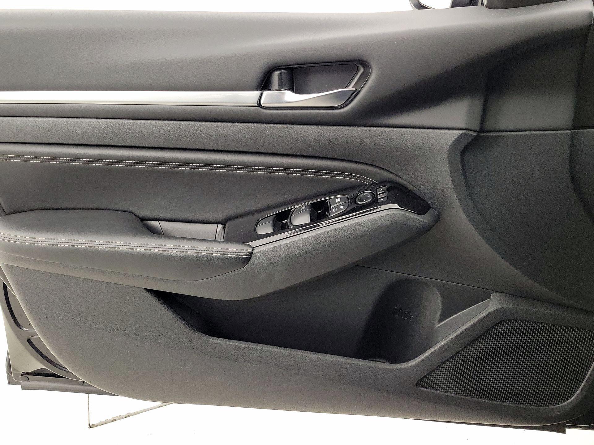 Thumbnail: 2023 Nissan Altima - 12