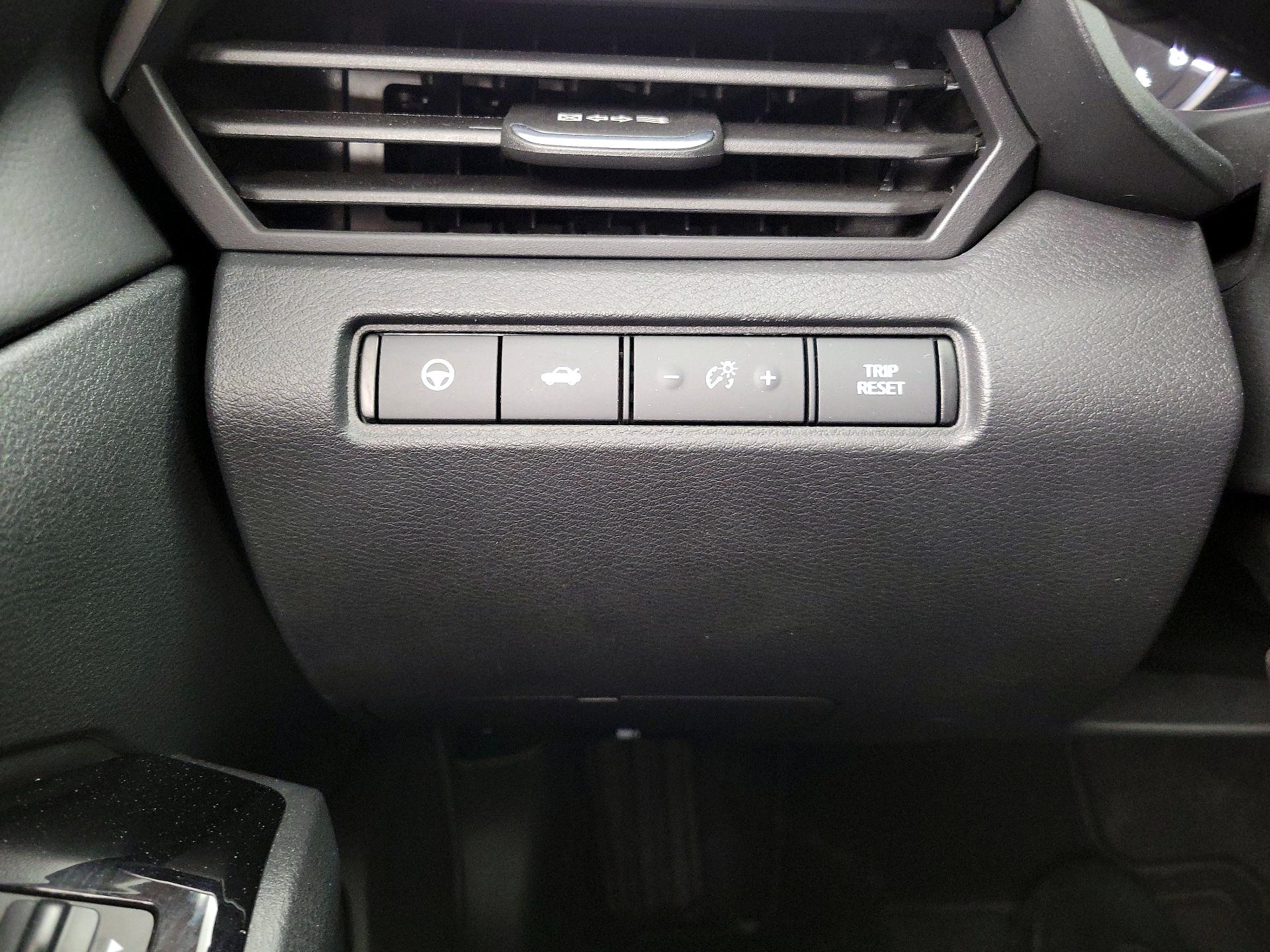 Thumbnail: 2023 Nissan Altima - 13