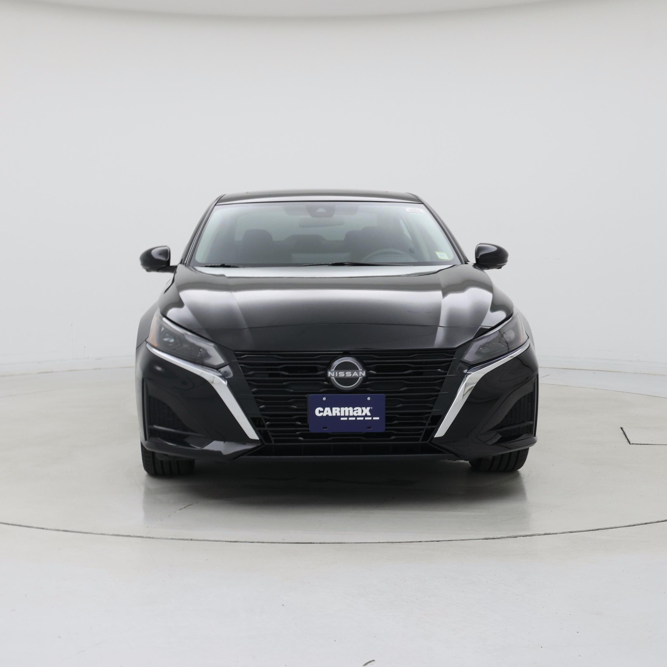 Thumbnail: 2023 Nissan Altima - 5