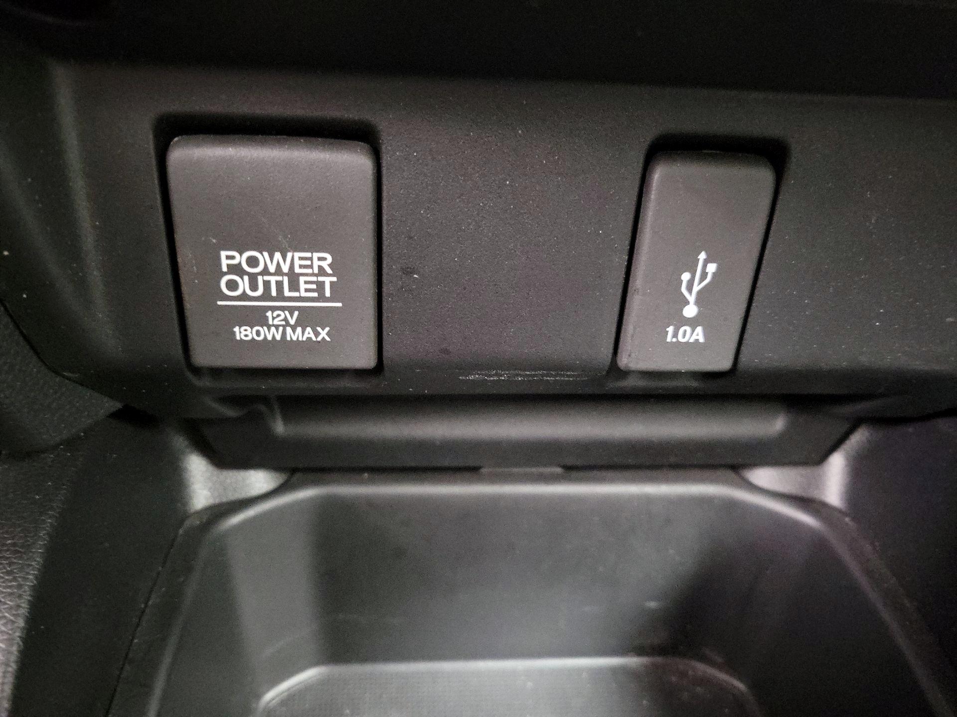 Thumbnail: 2019 Honda Fit - 18