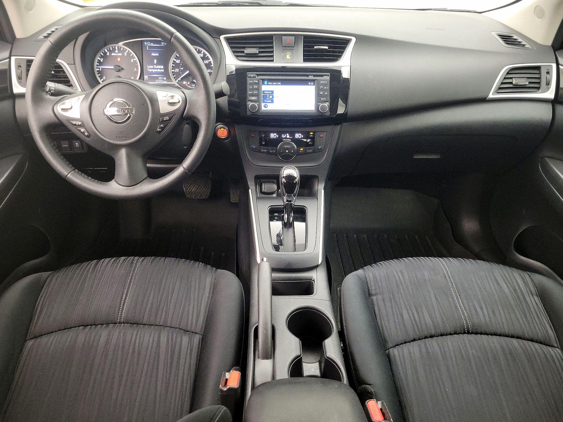 Thumbnail: 2018 Nissan Sentra - 9