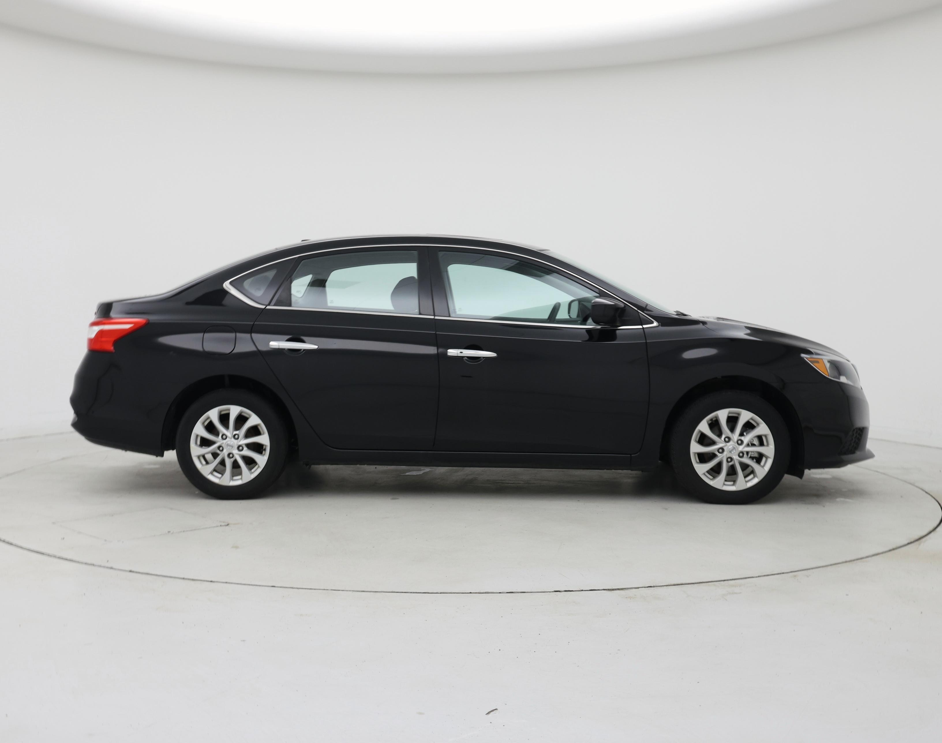 Thumbnail: 2018 Nissan Sentra - 7