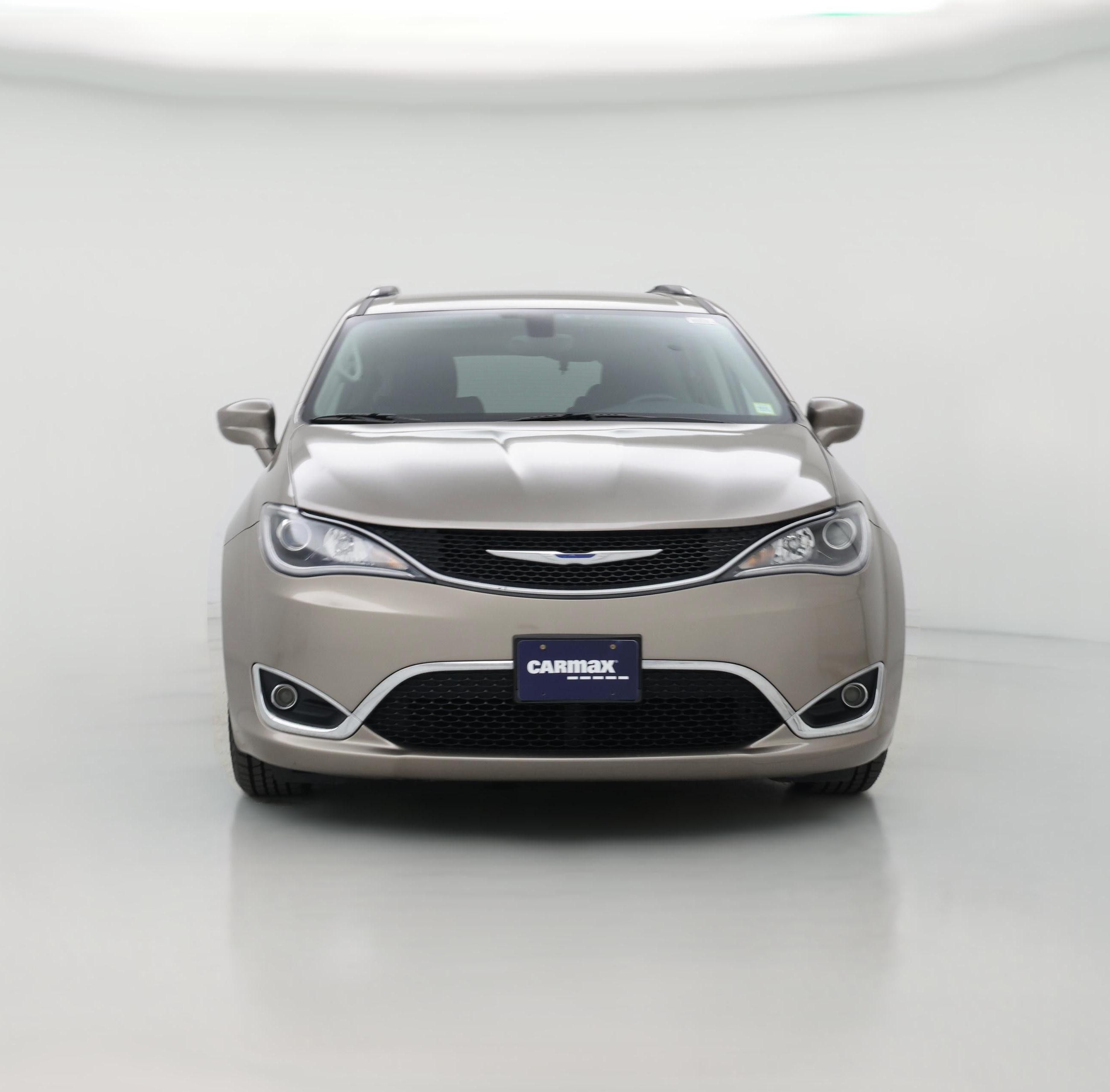 Thumbnail: 2018 Chrysler Pacifica - 1