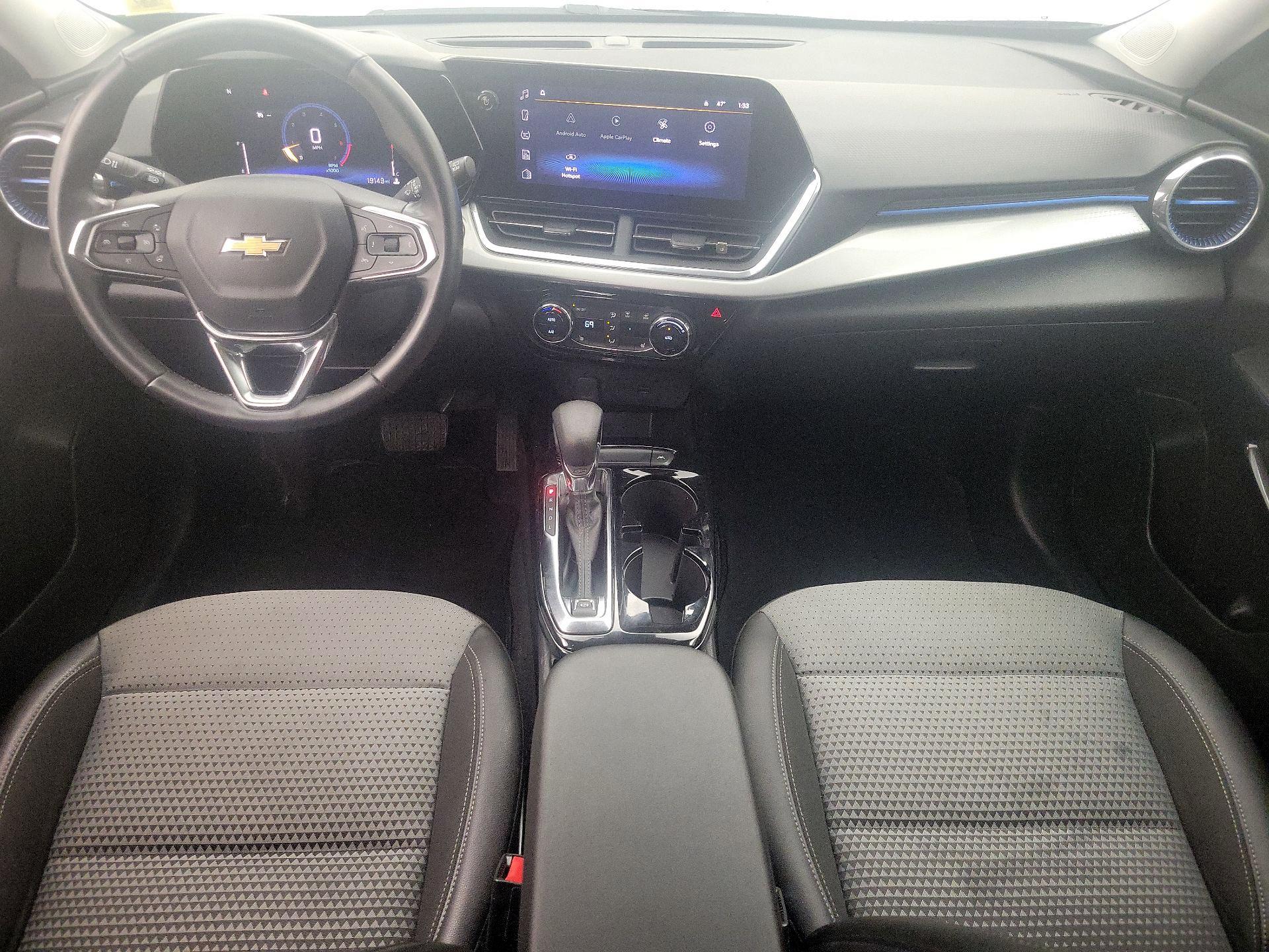 Thumbnail: 2025 Chevrolet Trax - 9