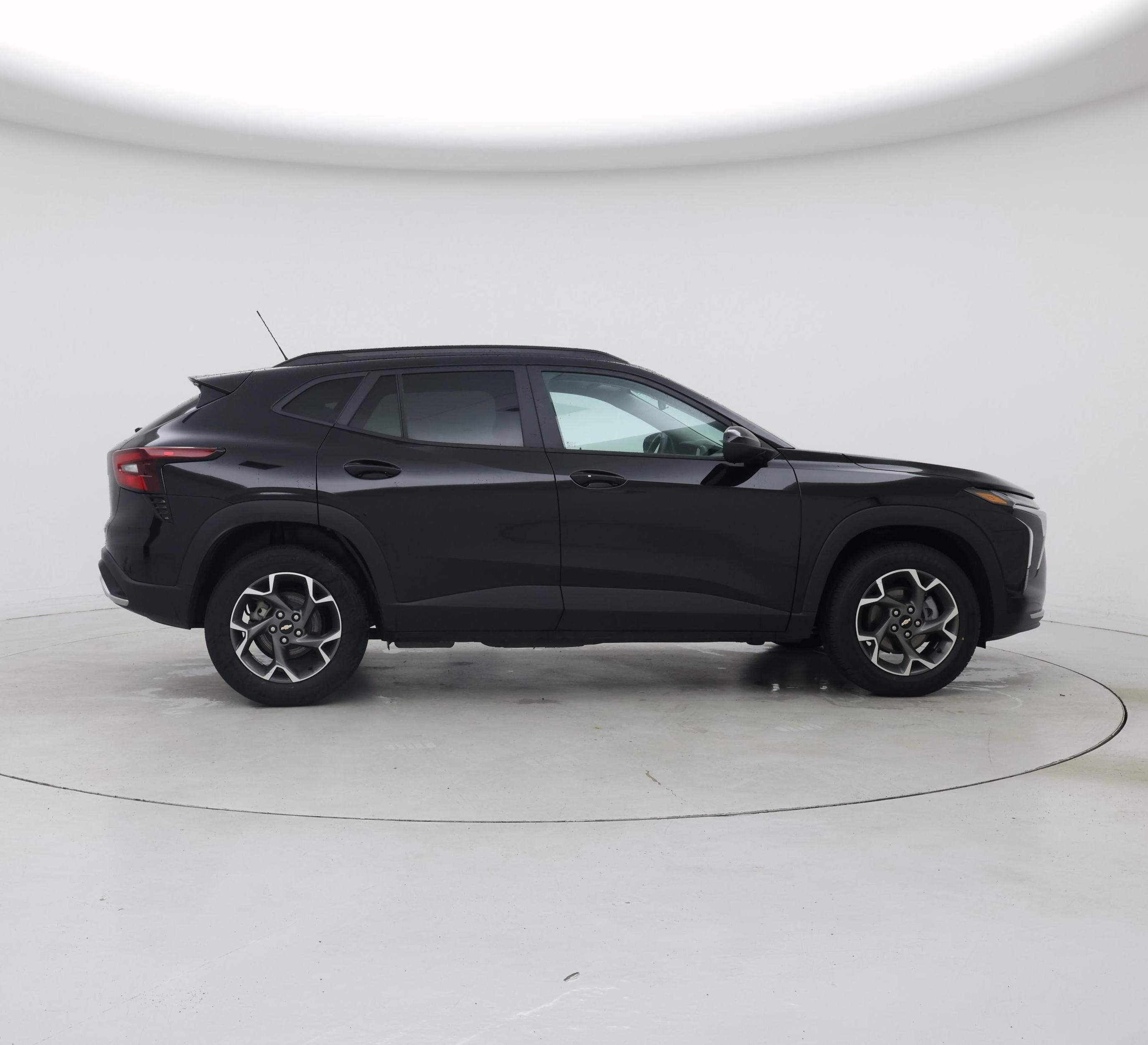 Thumbnail: 2025 Chevrolet Trax - 7