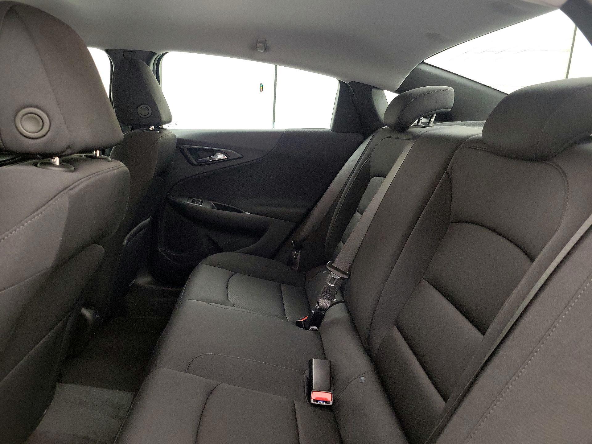 Thumbnail: 2024 Chevrolet Malibu - 19