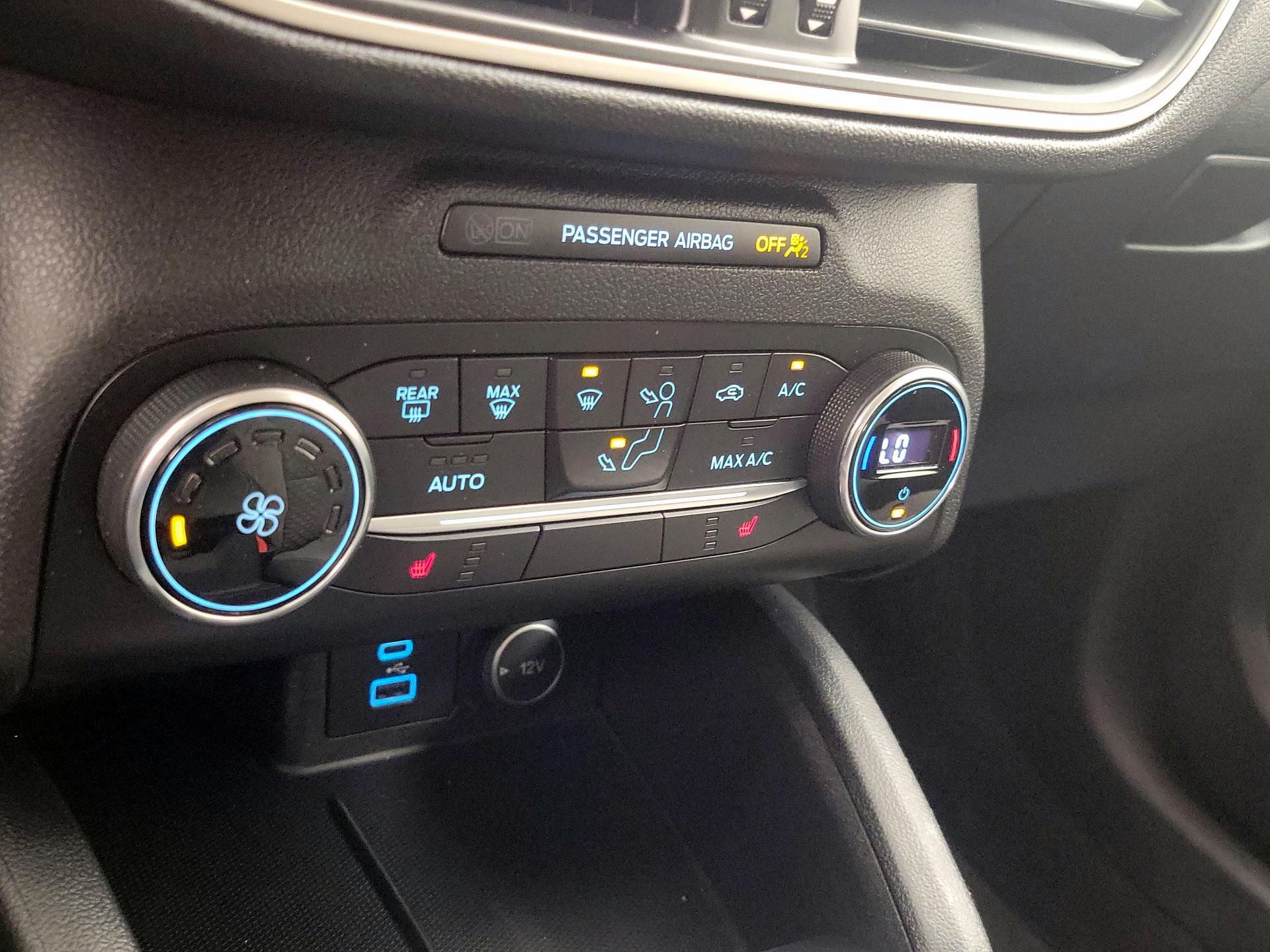 Thumbnail: 2020 Ford Escape - 16