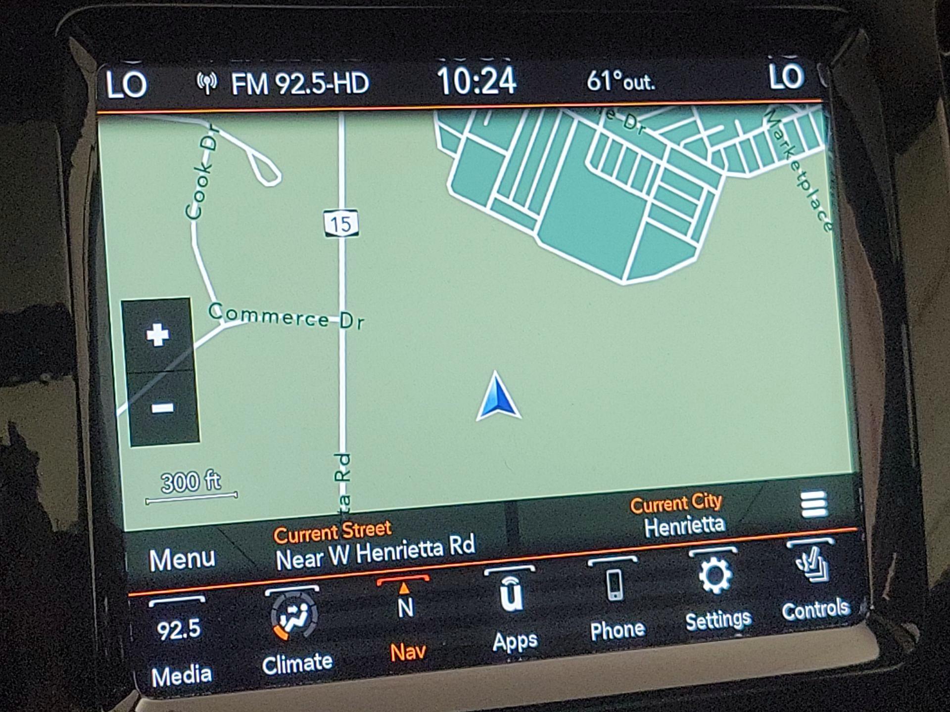 Thumbnail: 2022 Jeep Cherokee - 14