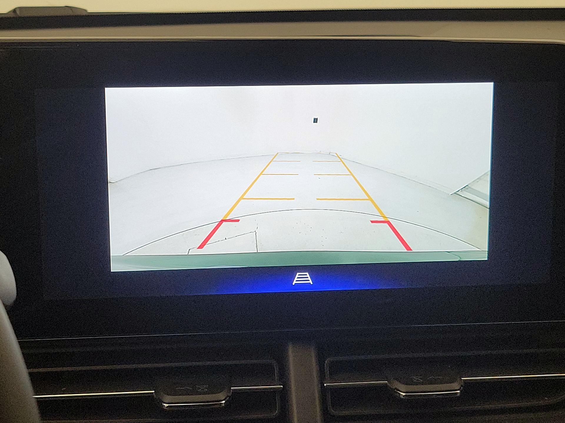 Thumbnail: 2025 Chevrolet Trax - 14